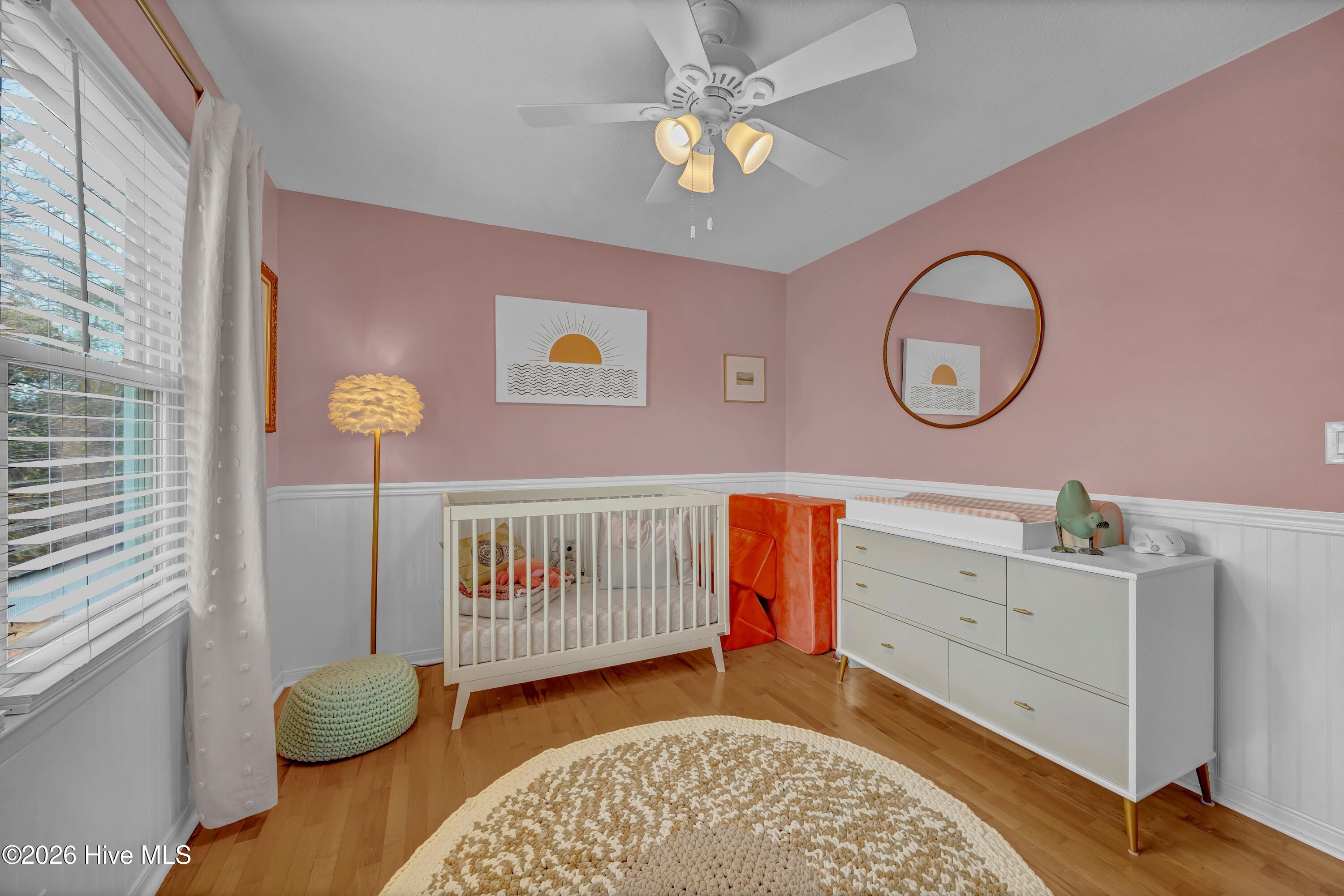 100555704 | Photo 22