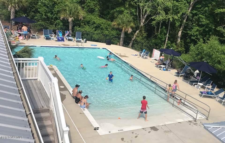 Homeowners Pool