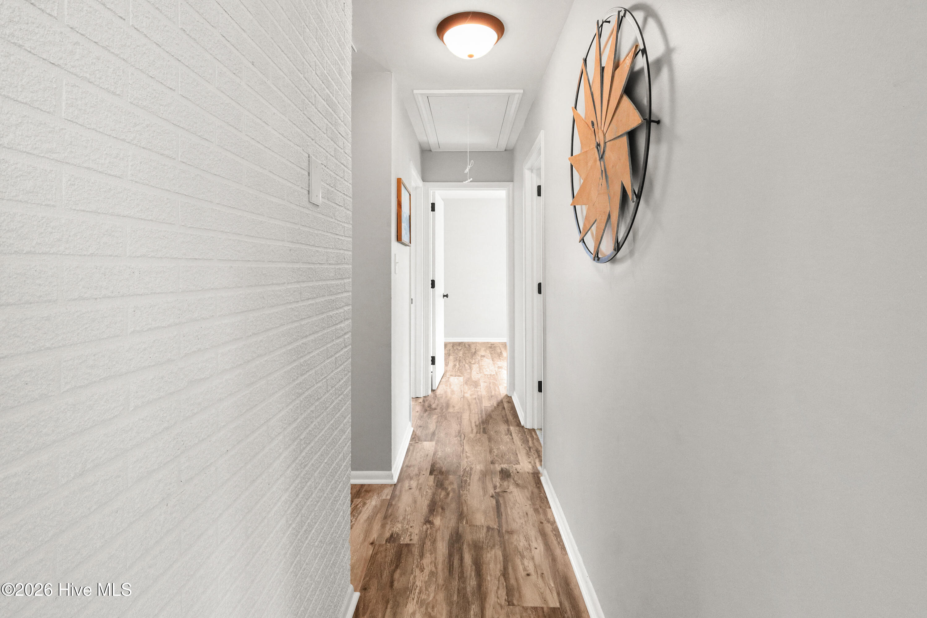 100562432 | Photo 20