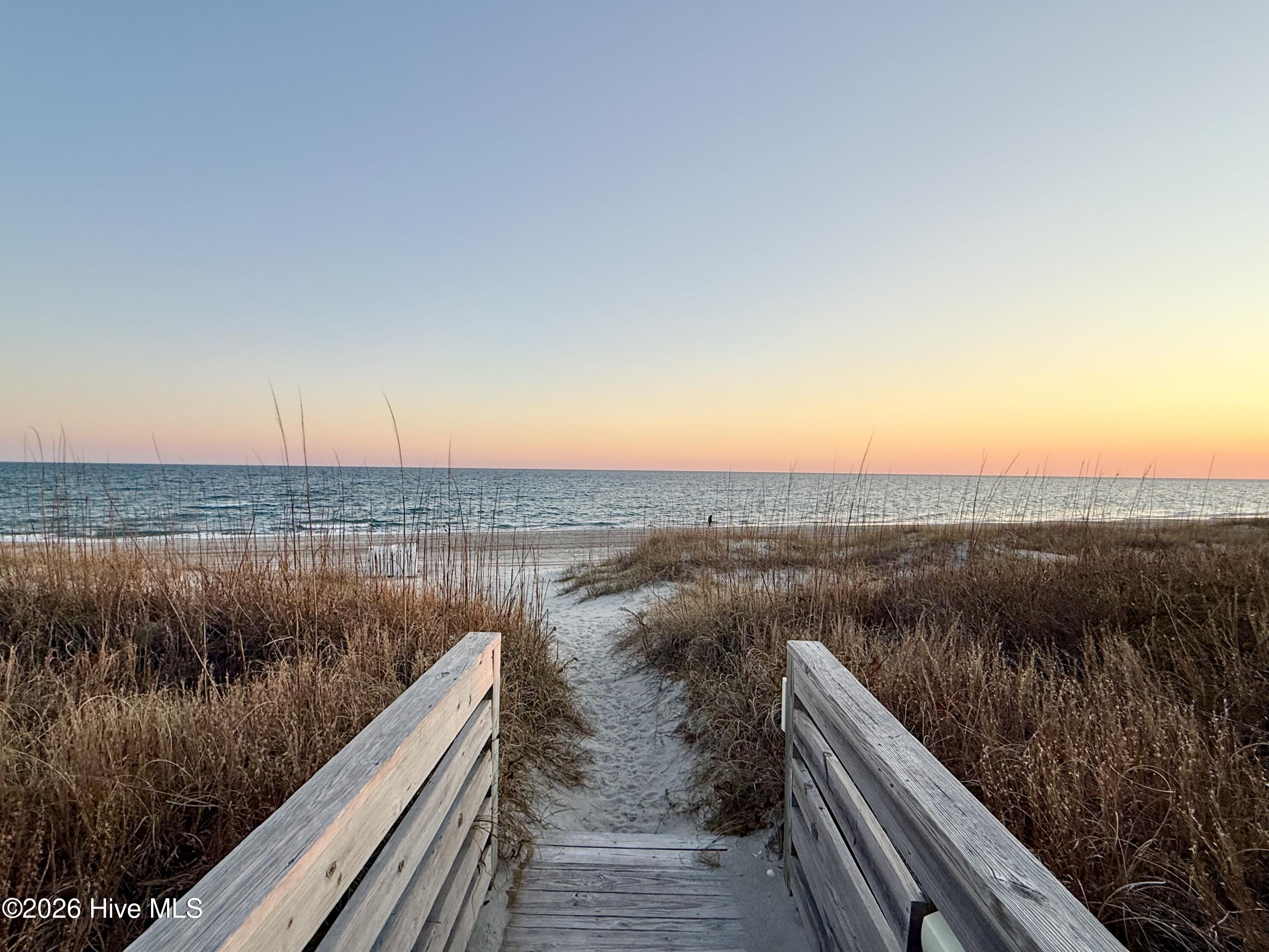2511 W Ft Macon Road 208-B,Atlantic Beach