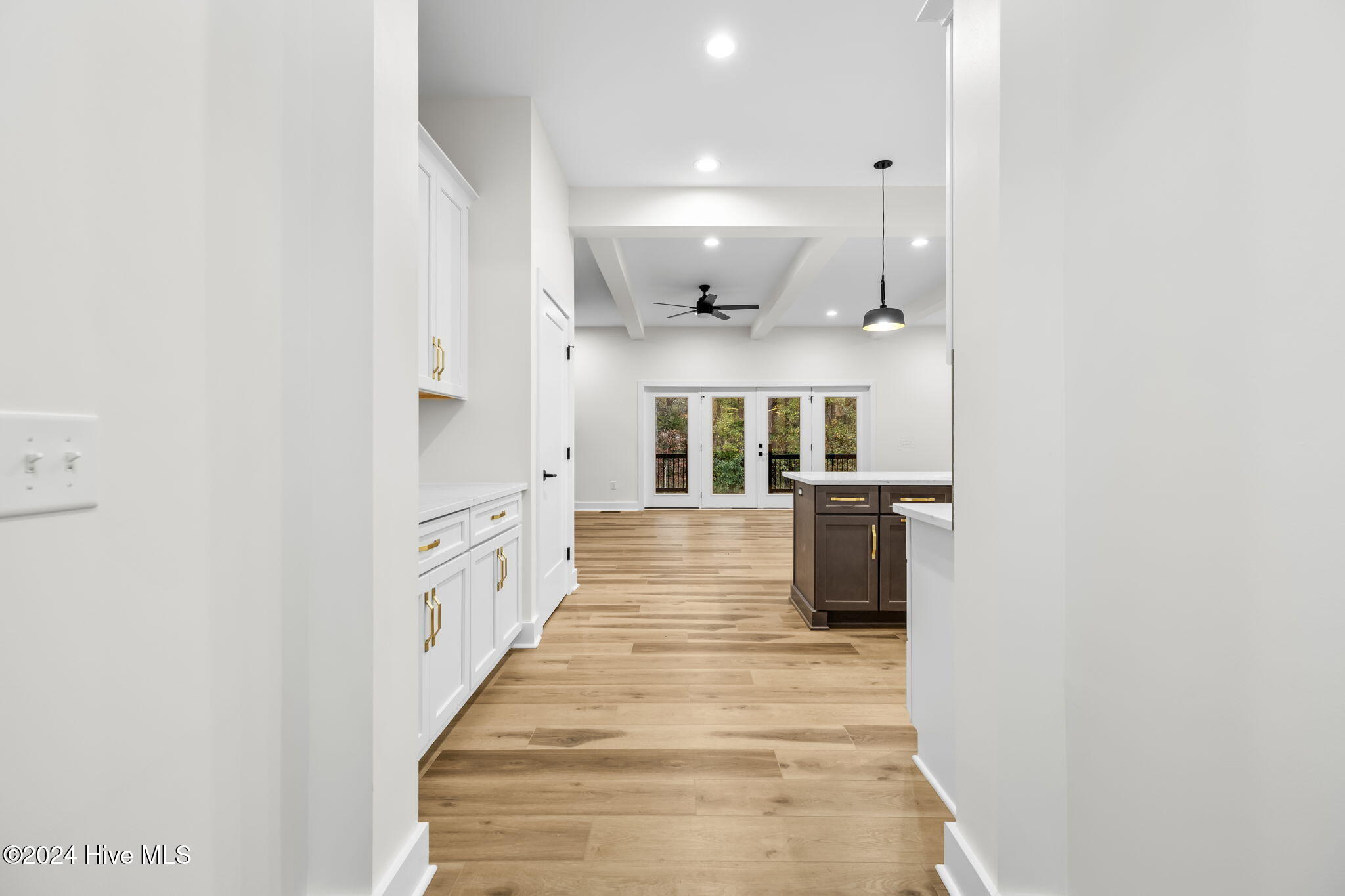 10-web-or-mls-6S5A7814