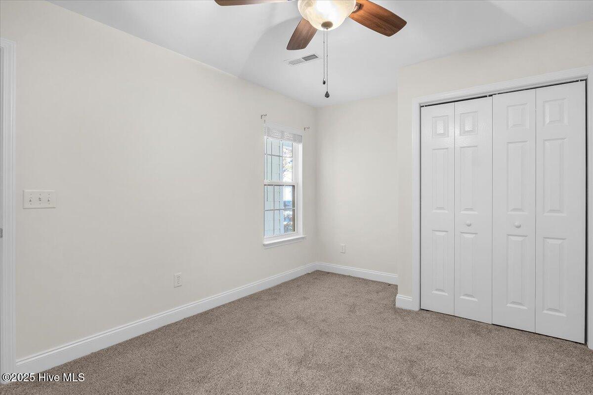 100547110 | Photo 27