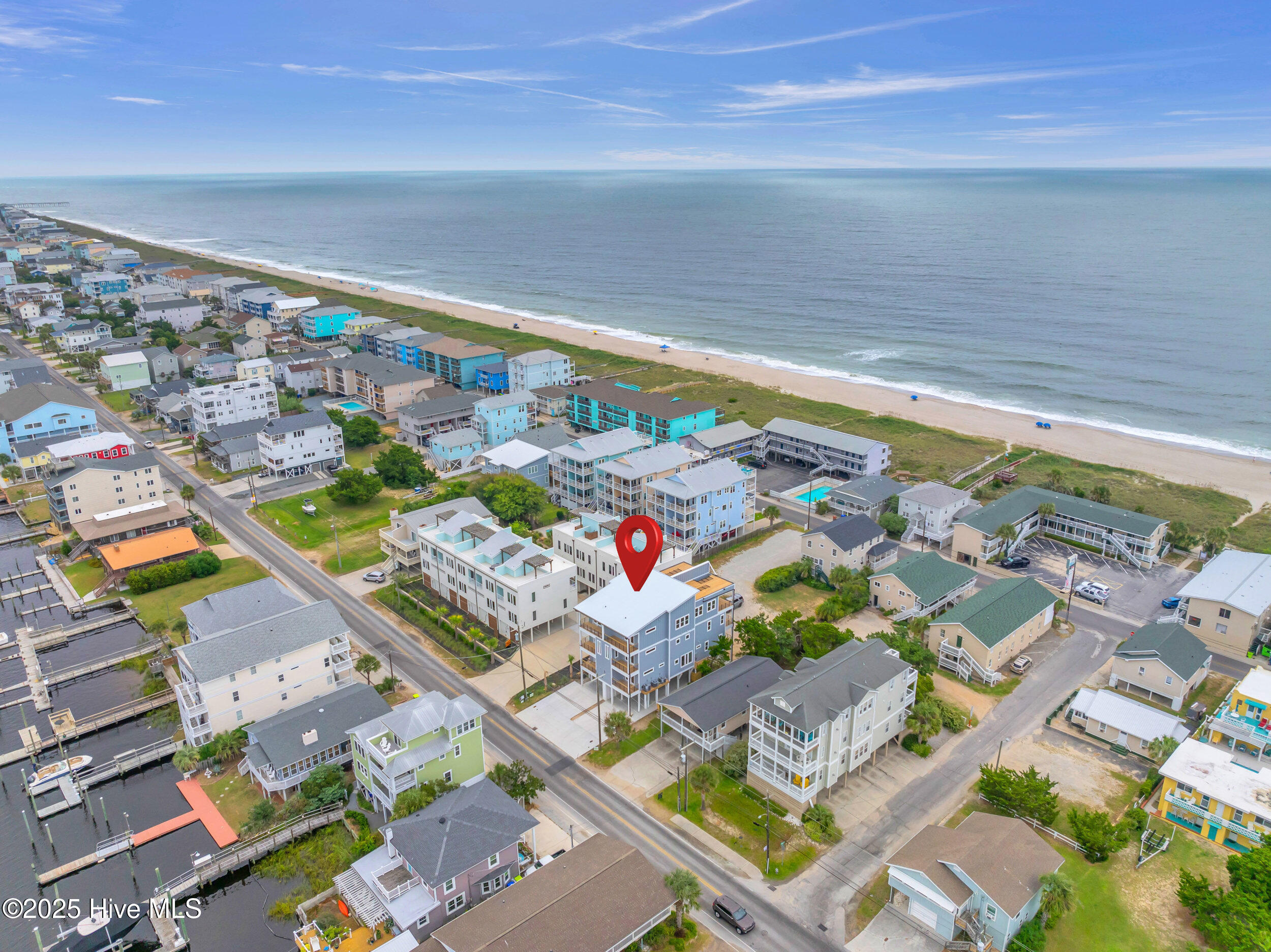 100535218 | Photo 50