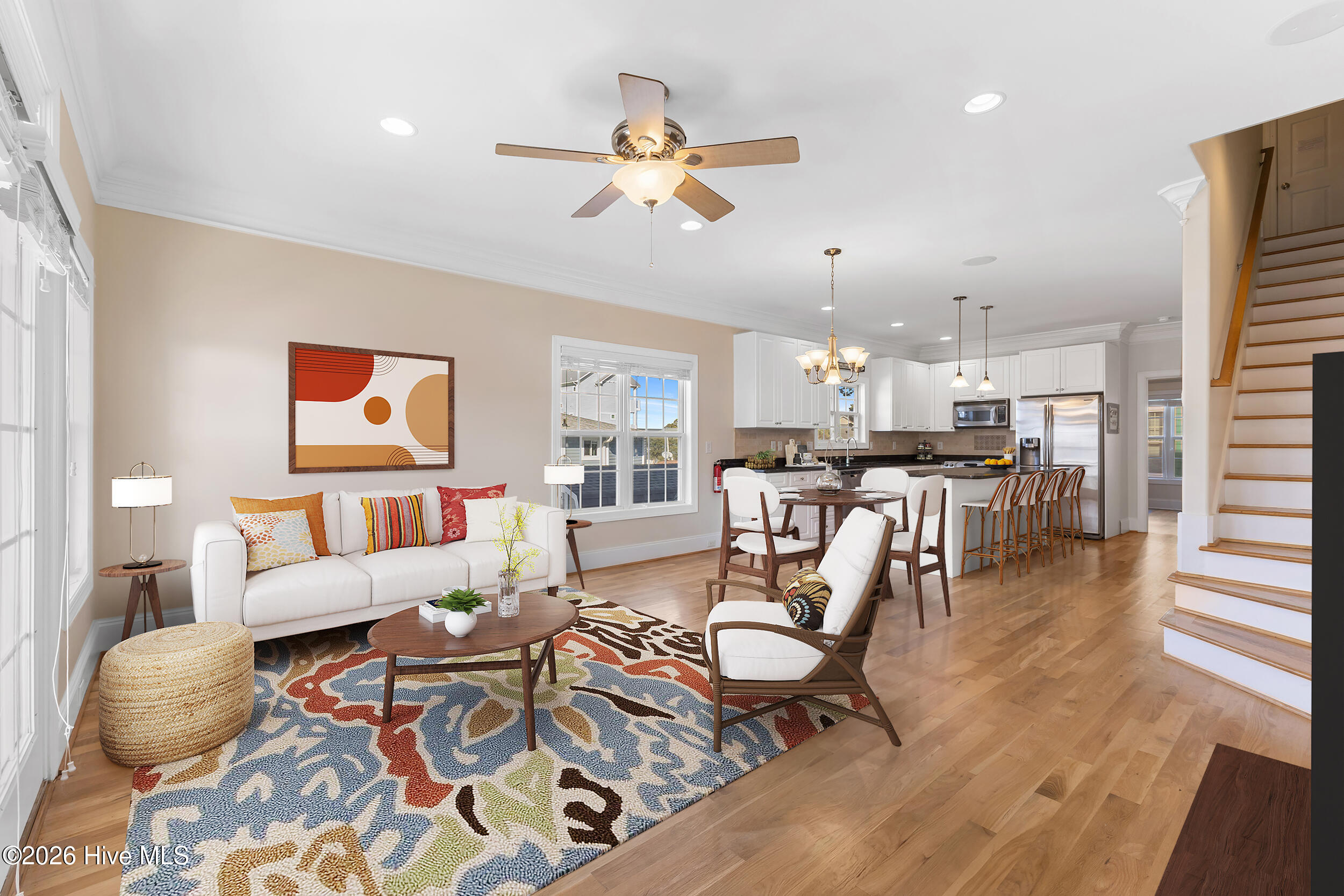 100559855 | Photo 13