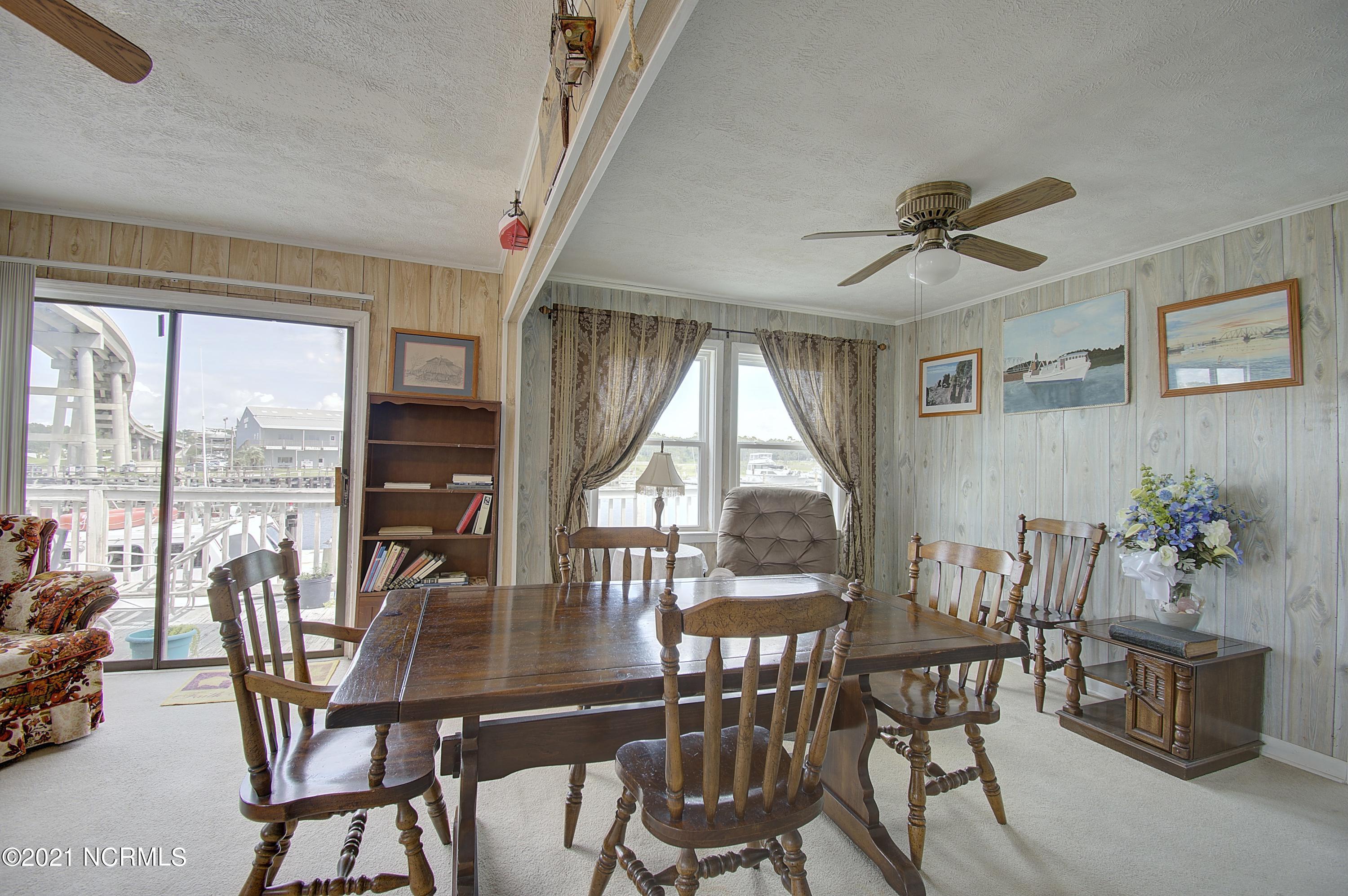 100502162 | Photo 98