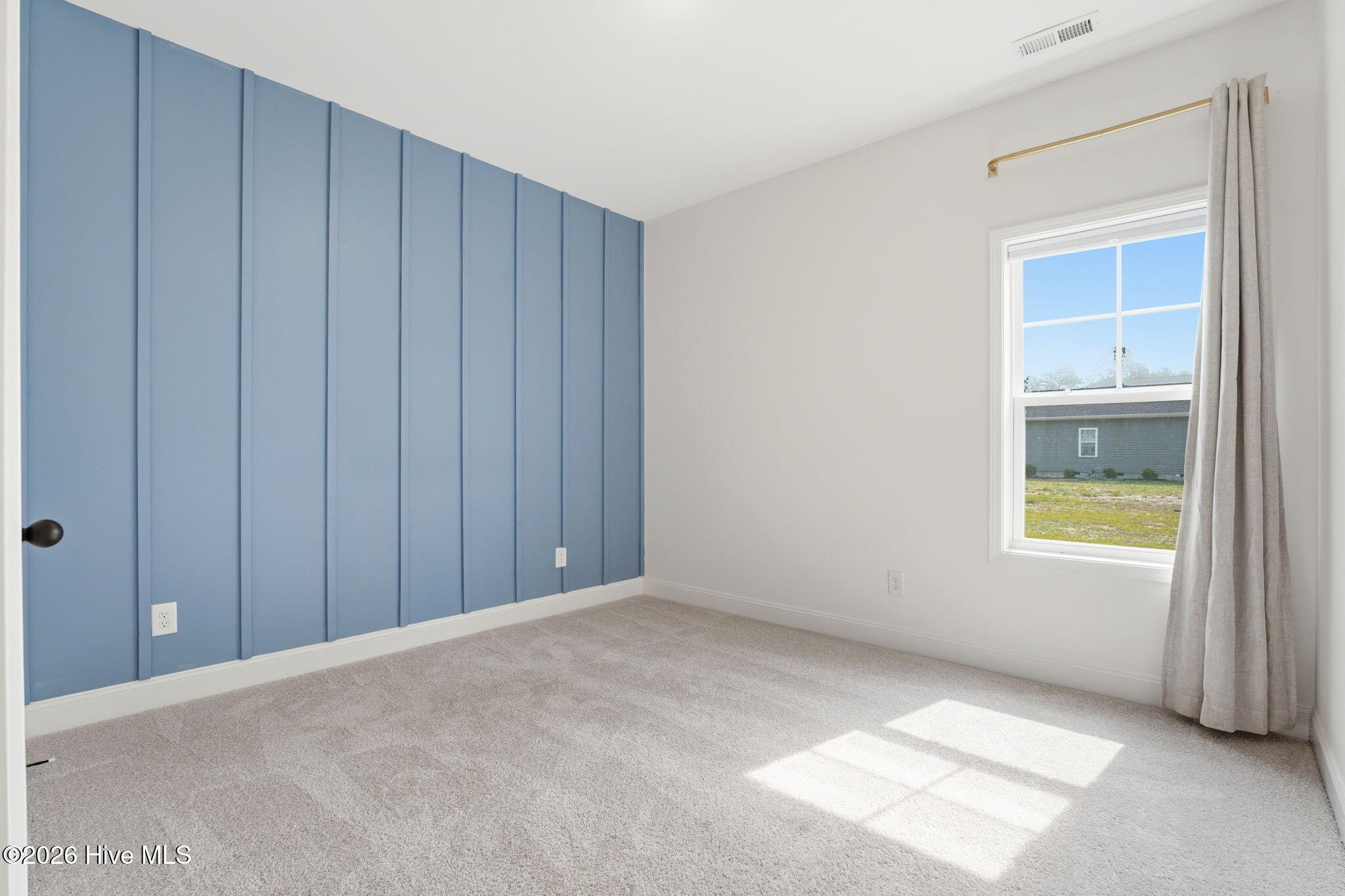Second bedroom - with a beautiful blue accent wall