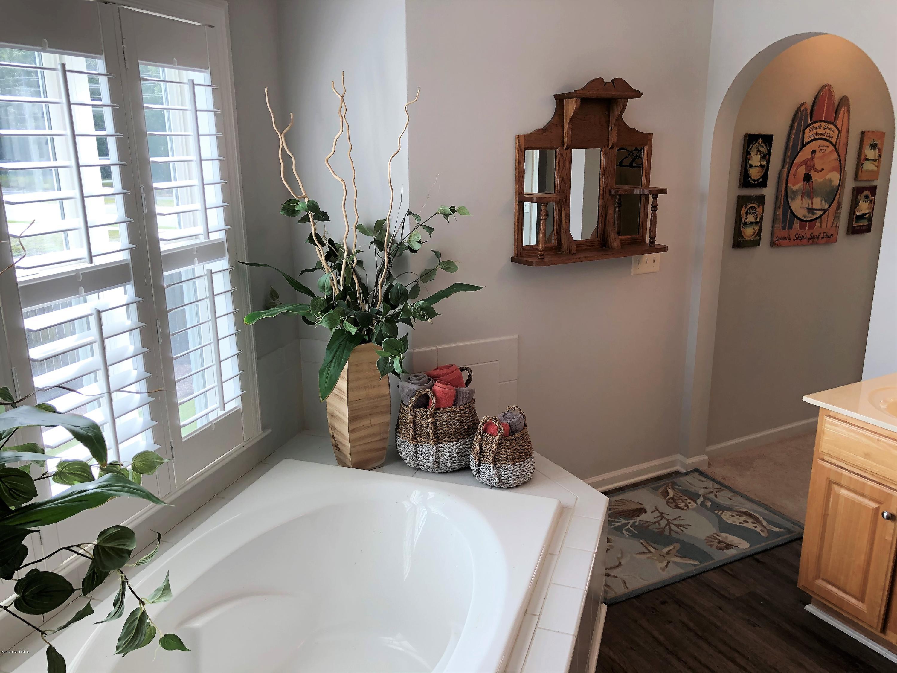 100551361 | Photo 22