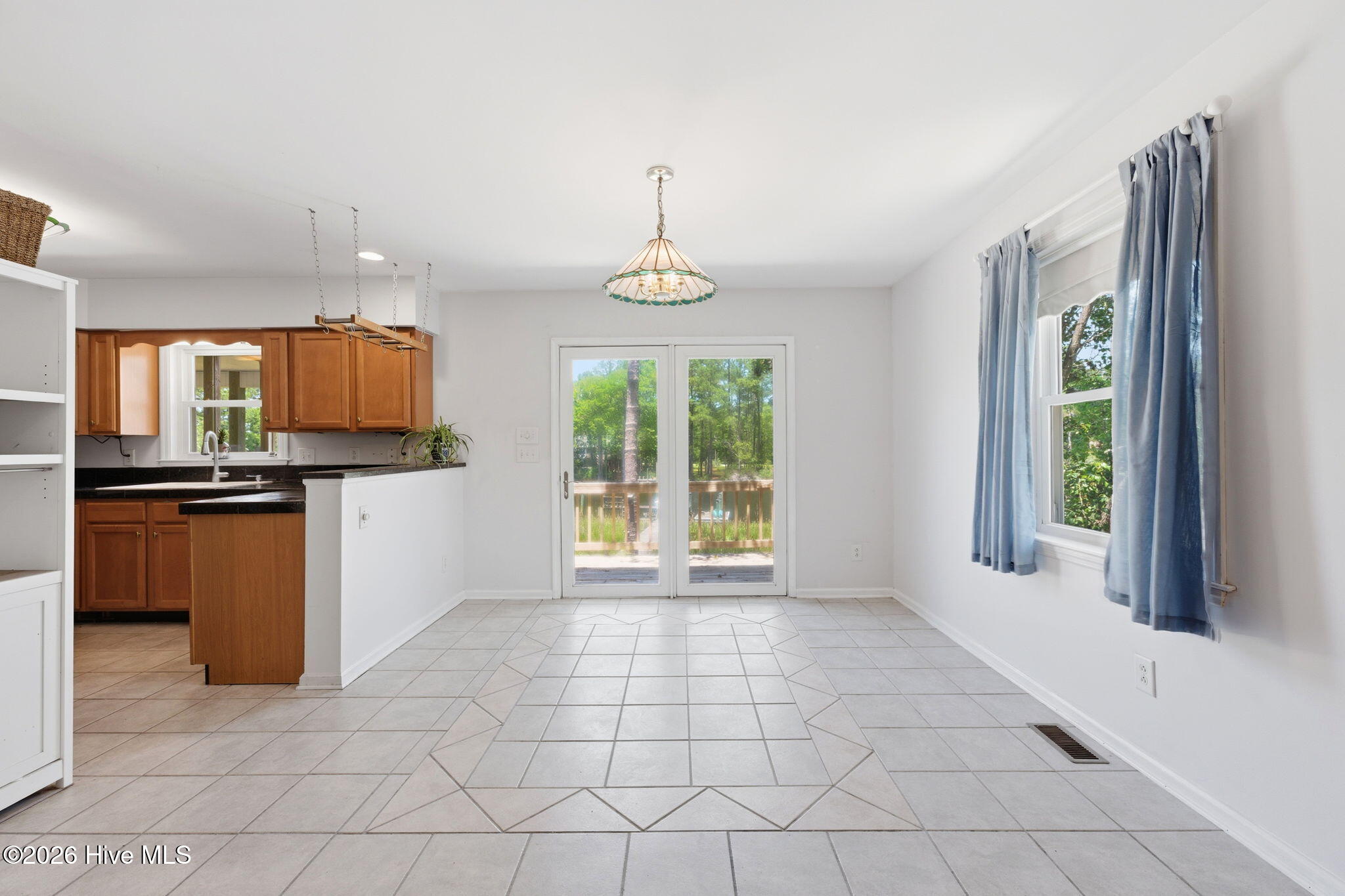 913 Hearthside Court,New Bern