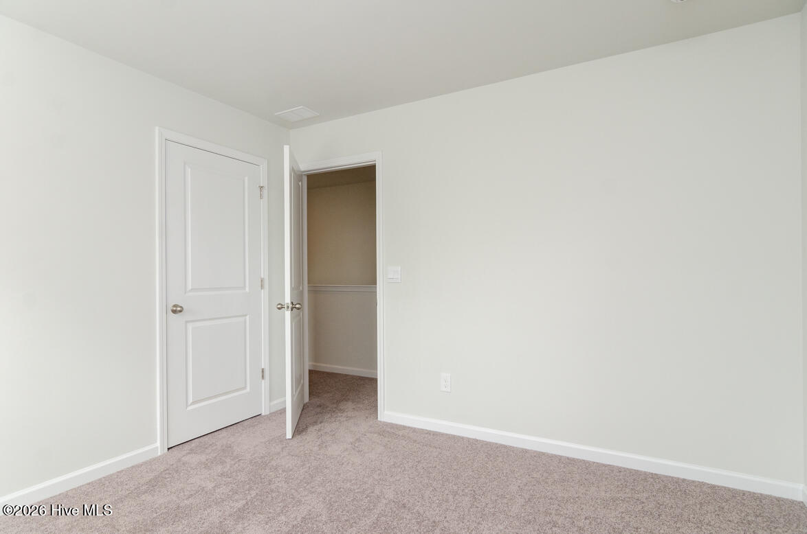 100568580 | Photo 15