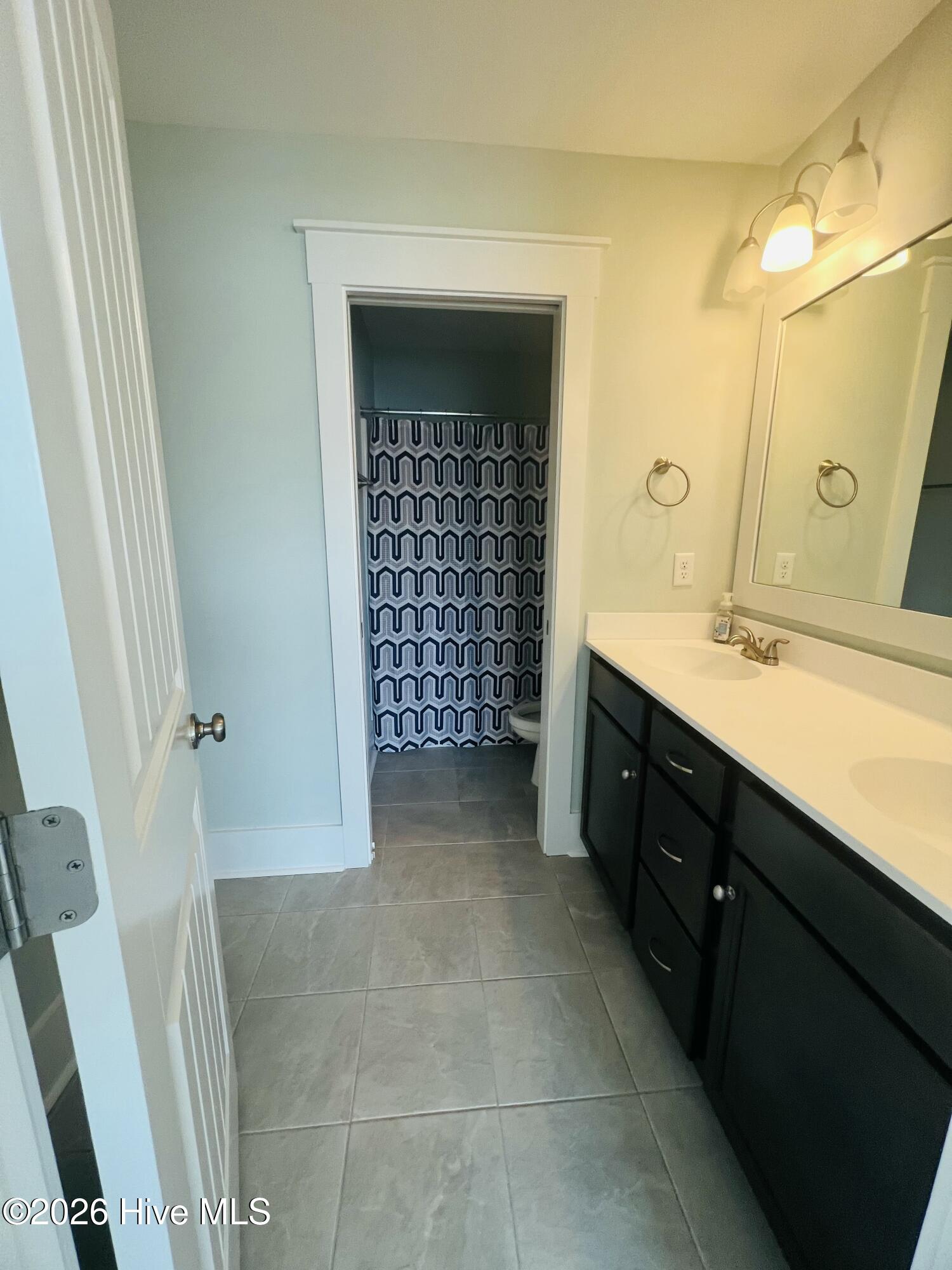 100559549 | Photo 29