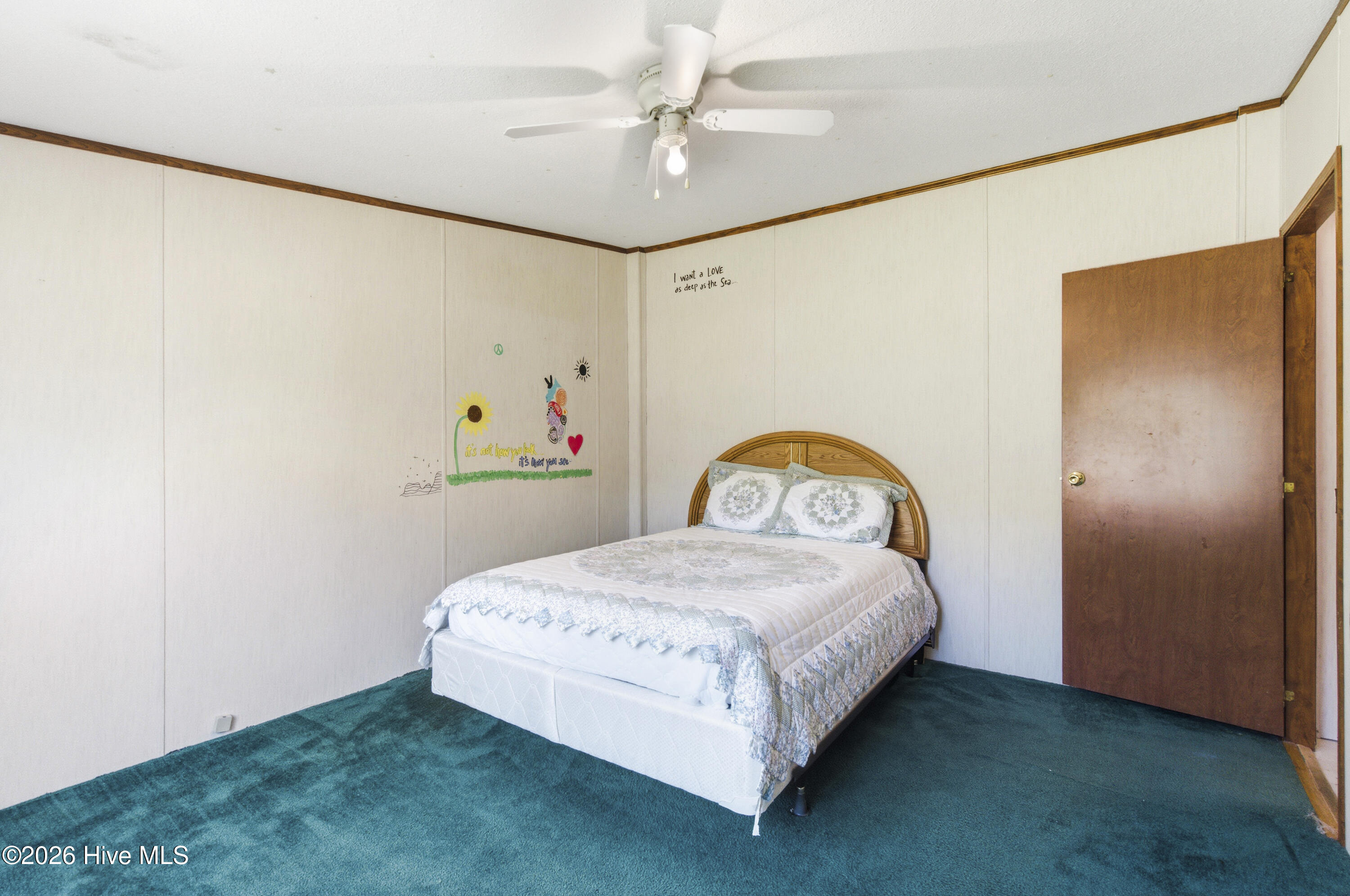 100565497 | Photo 42