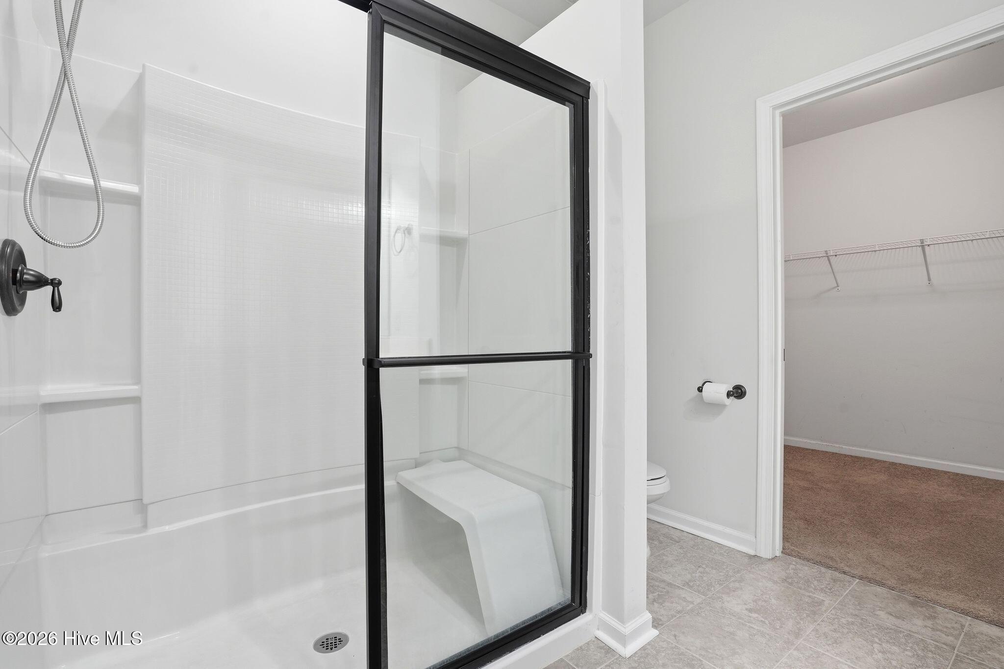 100560381 | Photo 16