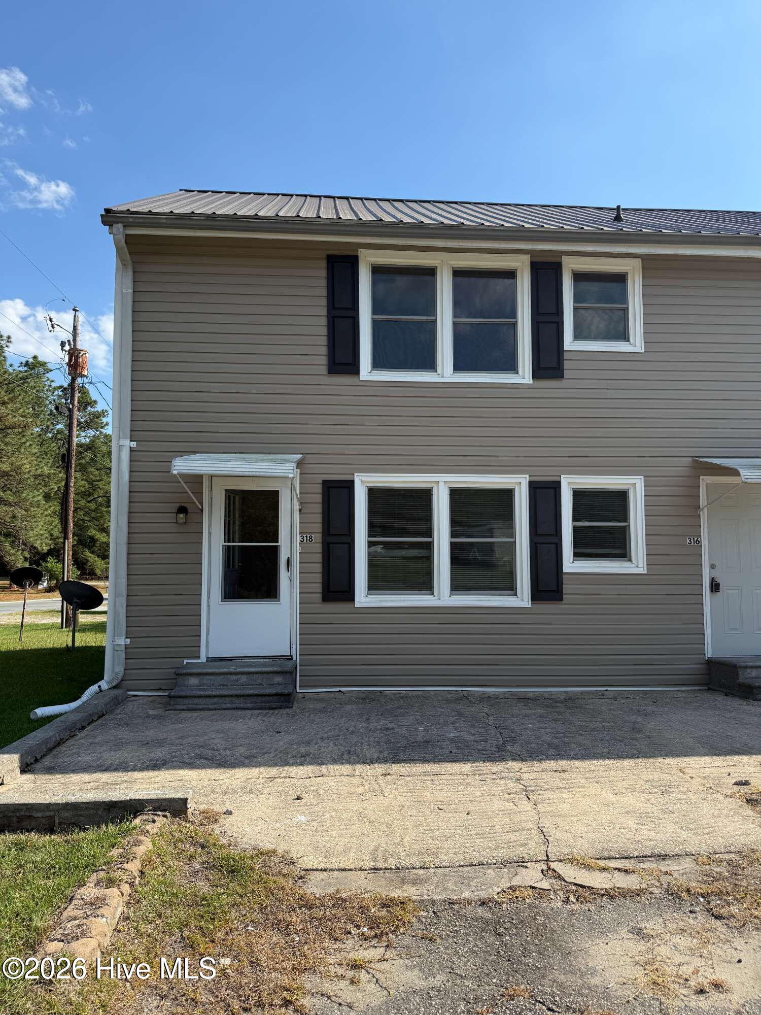 318 Westview, Pinebluff, North Carolina, 1 Bedroom Bedrooms, 3 Rooms Rooms,1 BathroomBathrooms,Condominium,For sale,Westview,100574982
