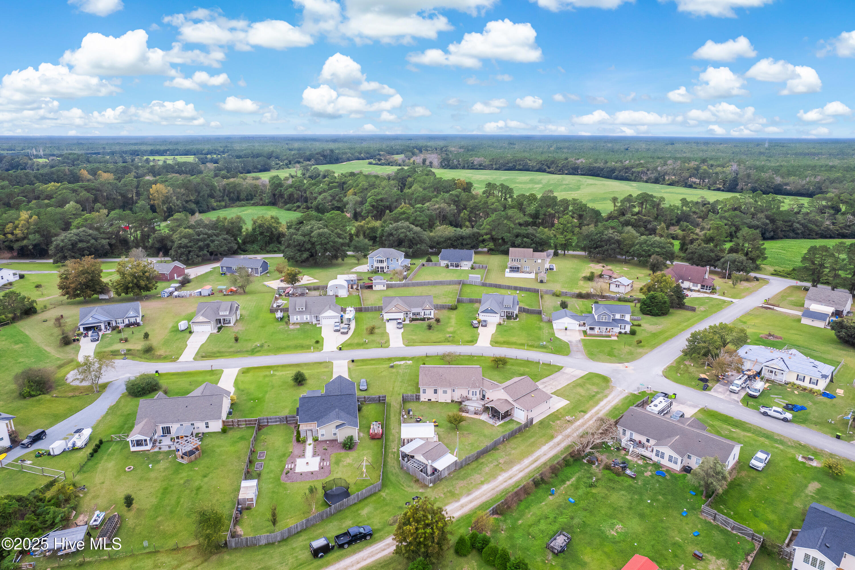 100536625 | Photo 44