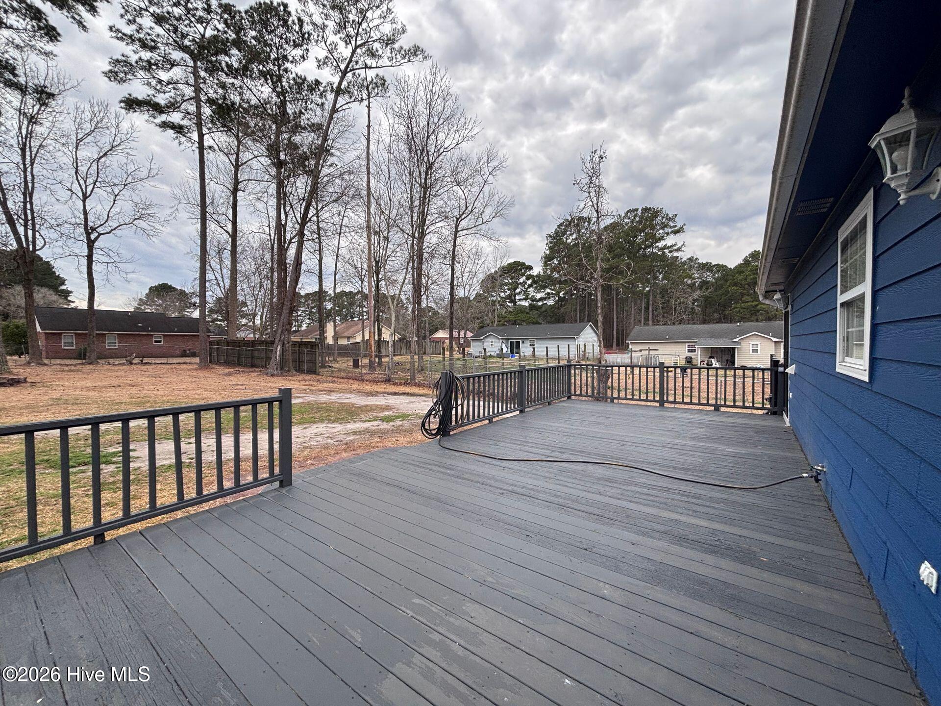 100555707 | Photo 36