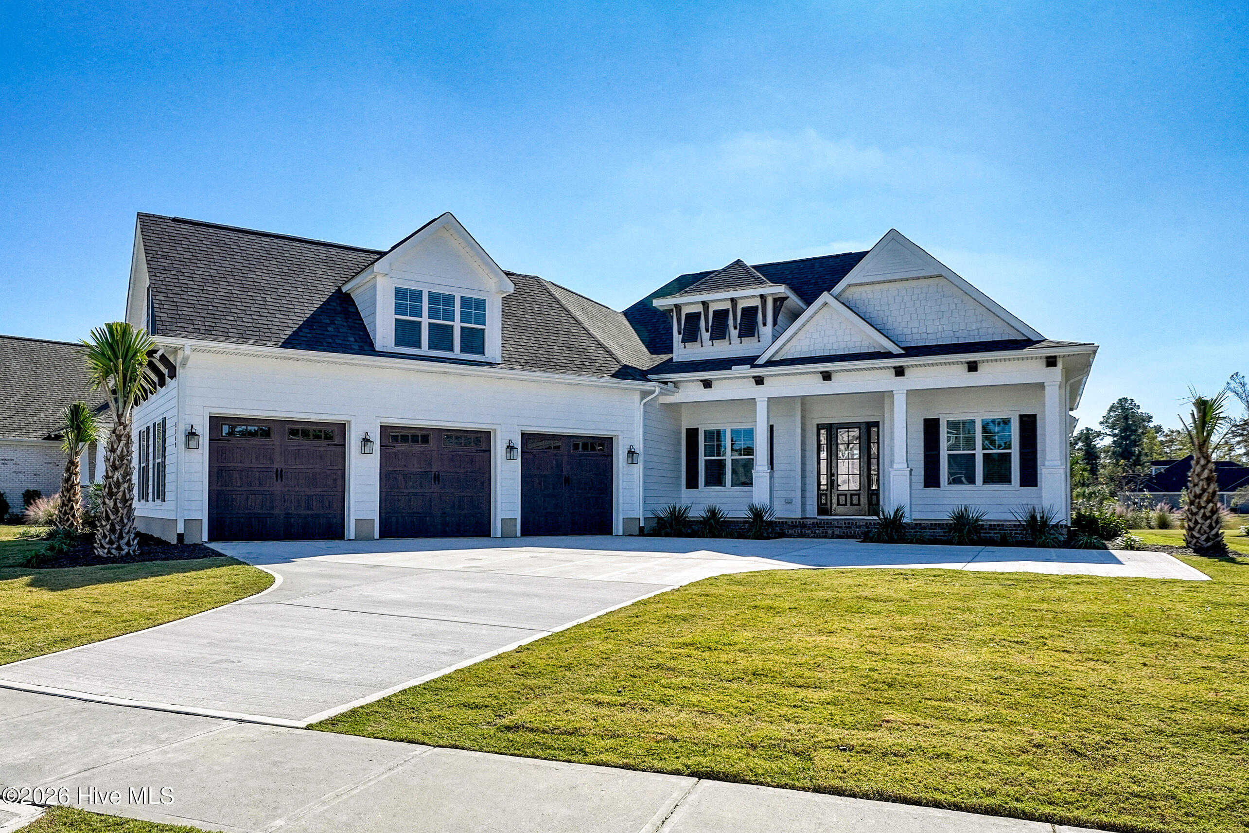 100564282 | Photo 47