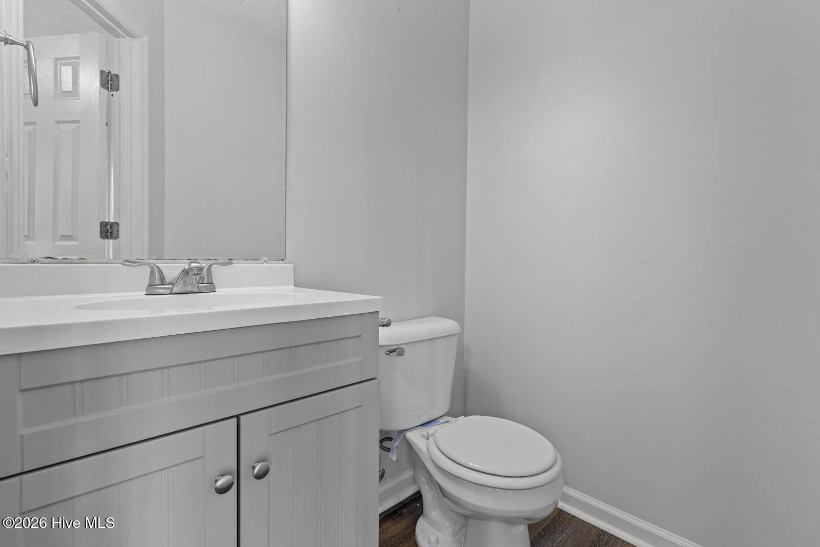 100556927 | Photo 10