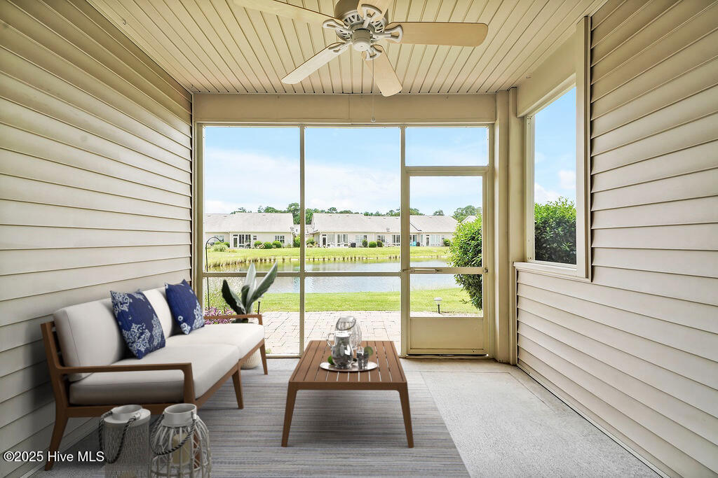 100550184 | Photo 38