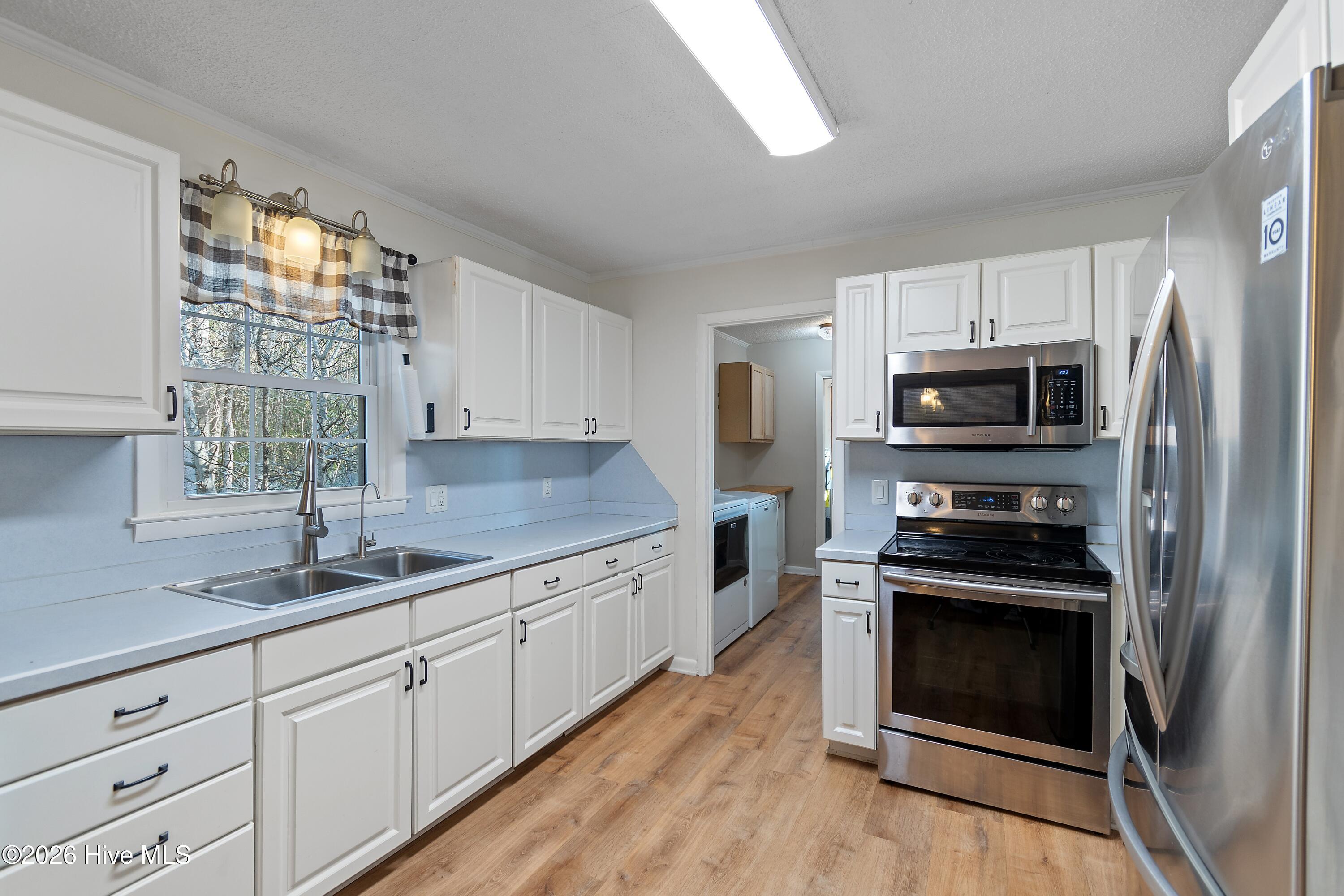 100550559 | Photo 13