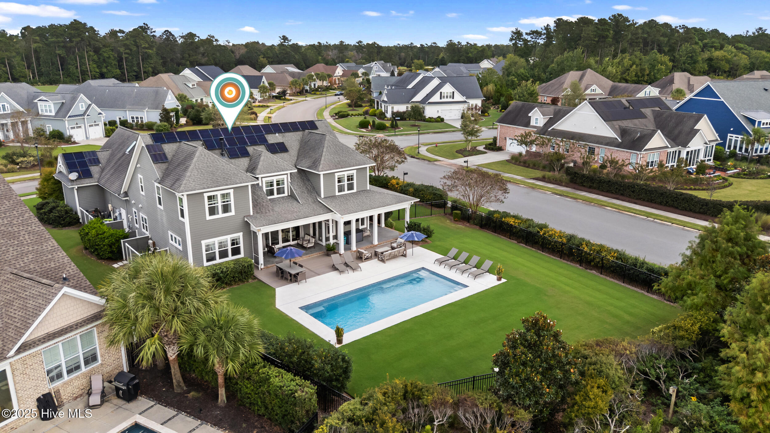 100536655 | Photo 81