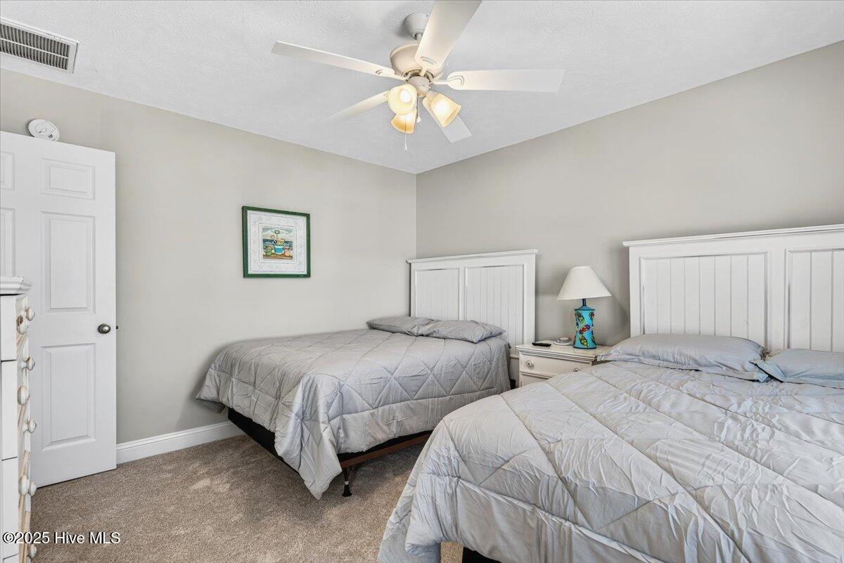 100529762 | Photo 25