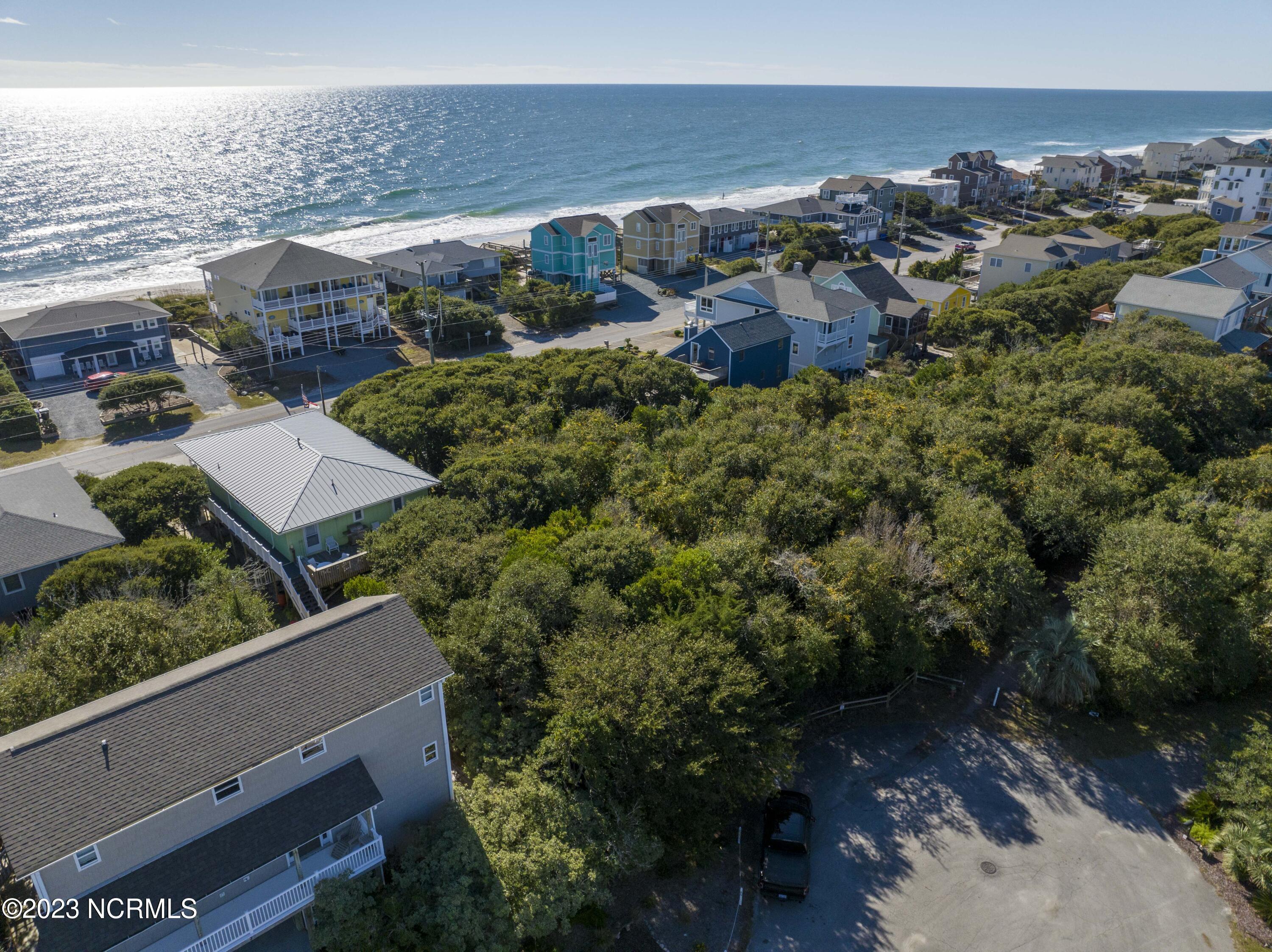 100570104 | Photo 21