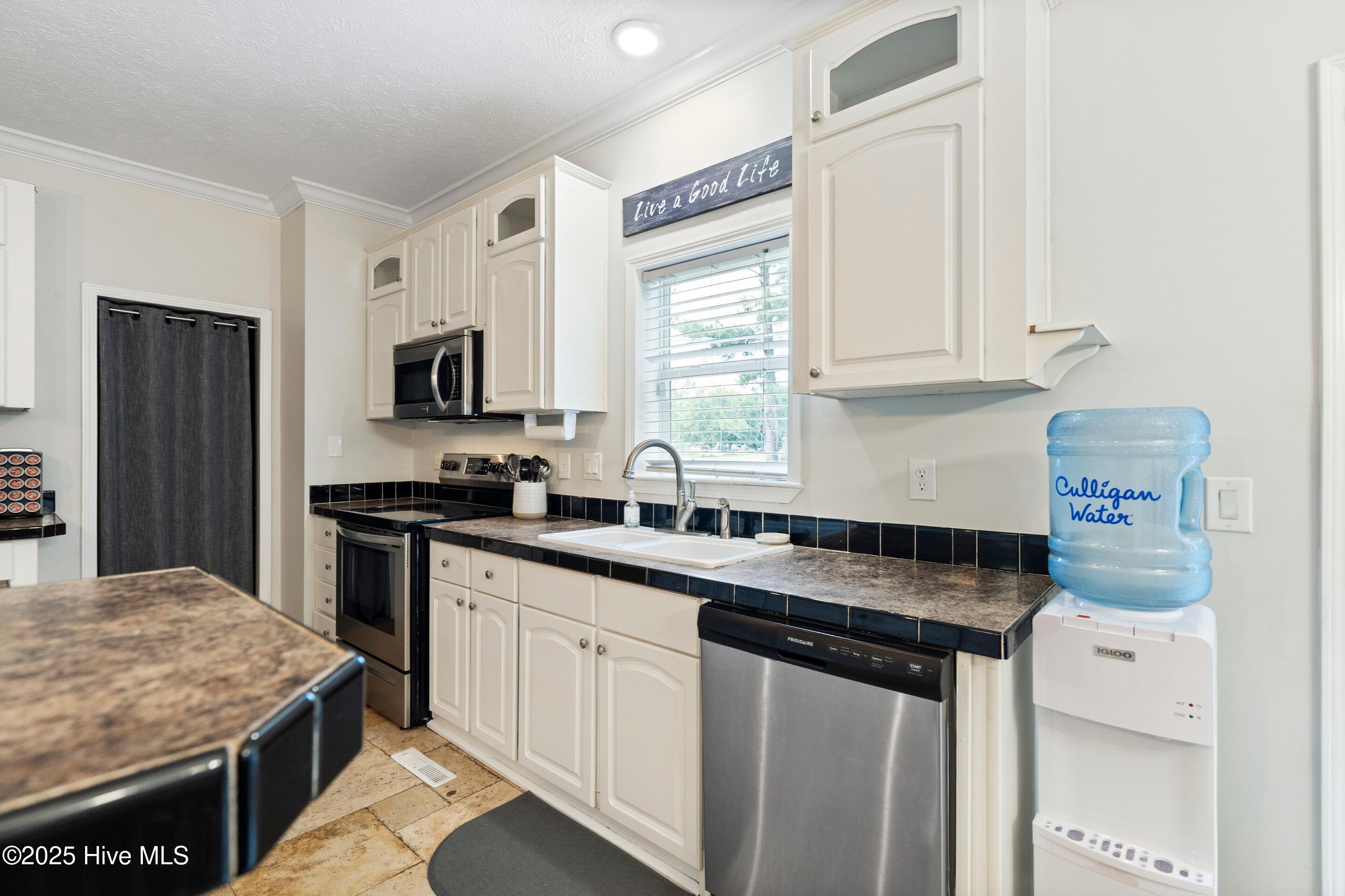 100535134 | Photo 17