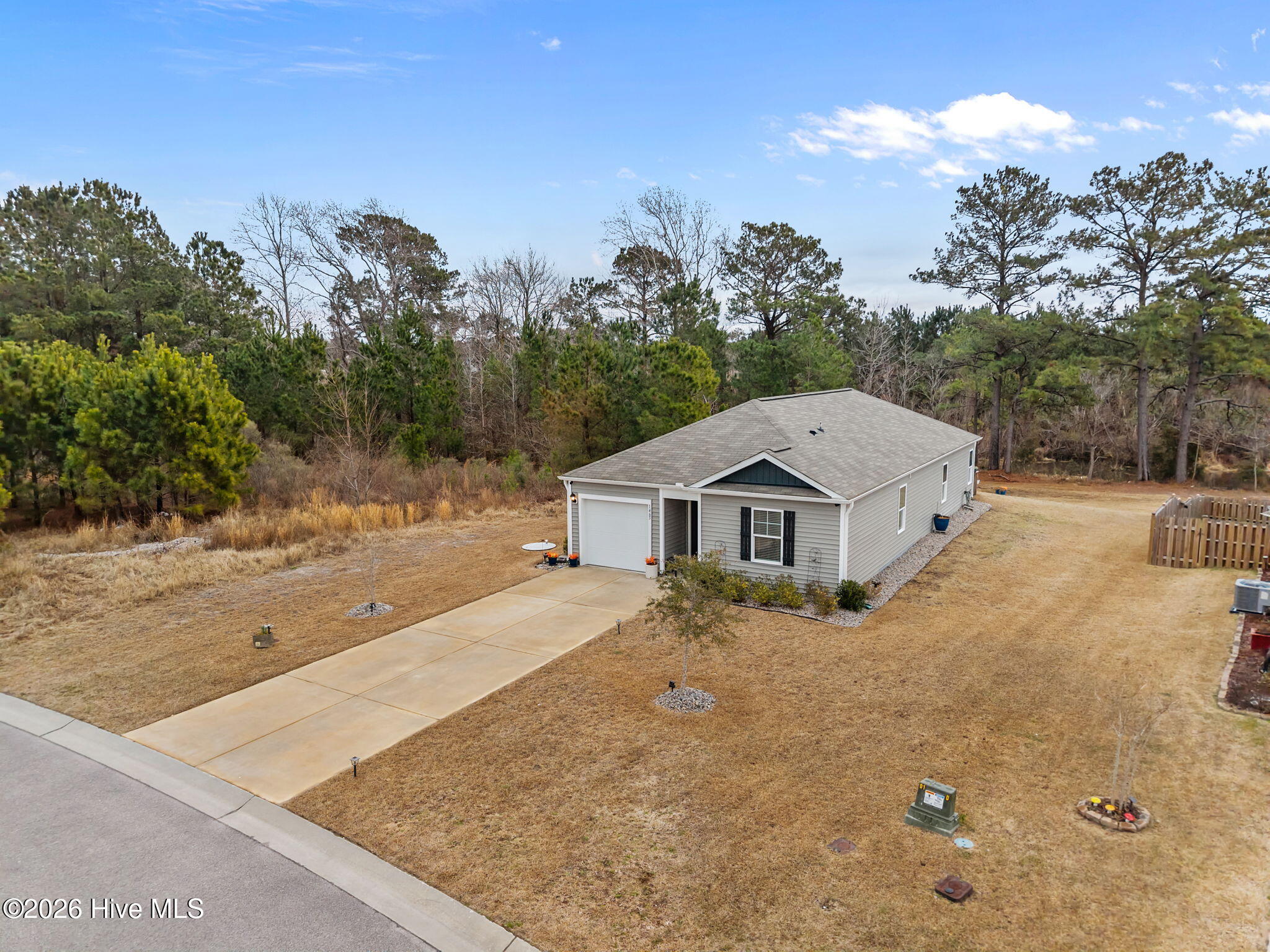 100555354 | Photo 62