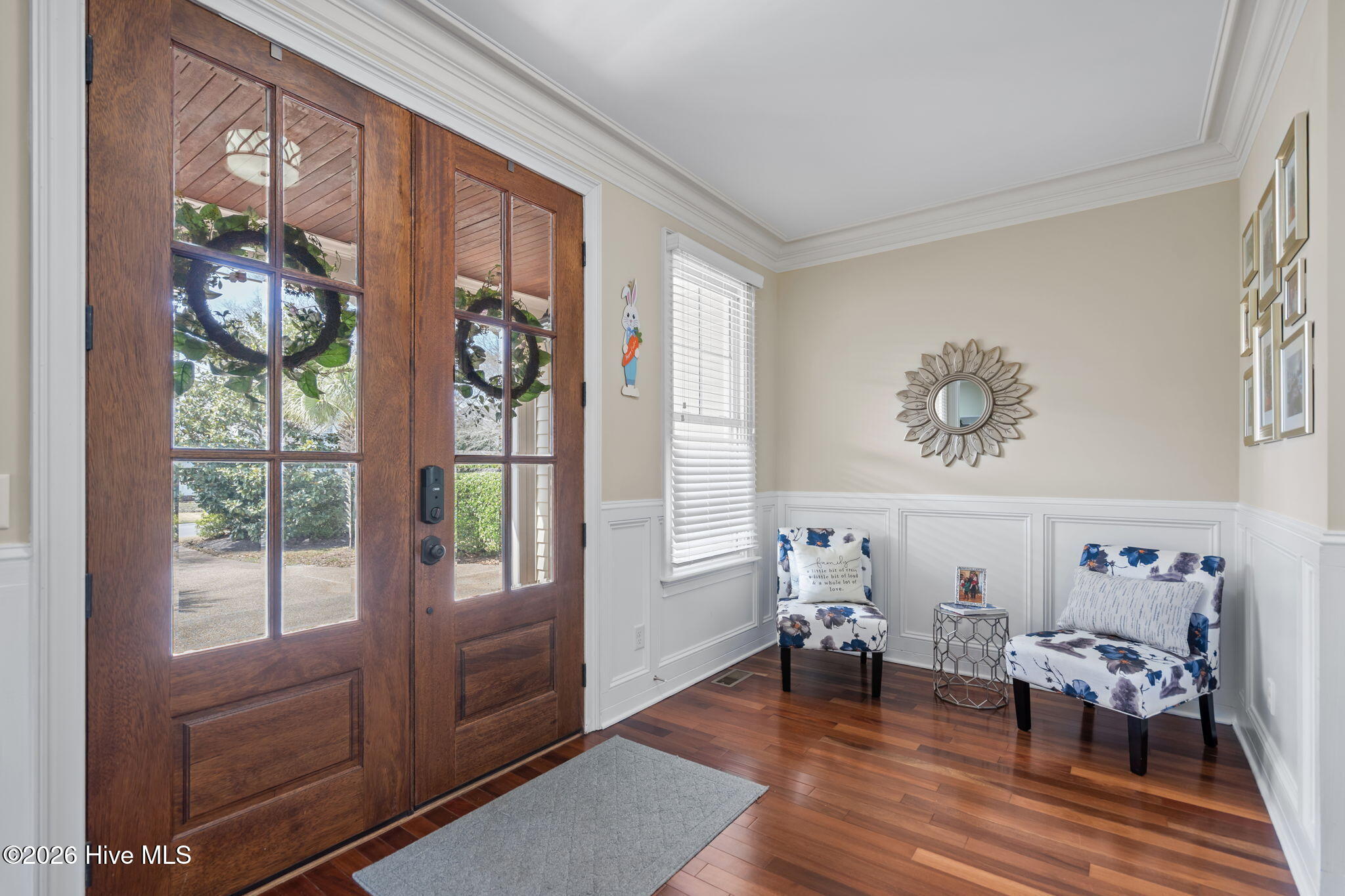 100561937 | Photo 17