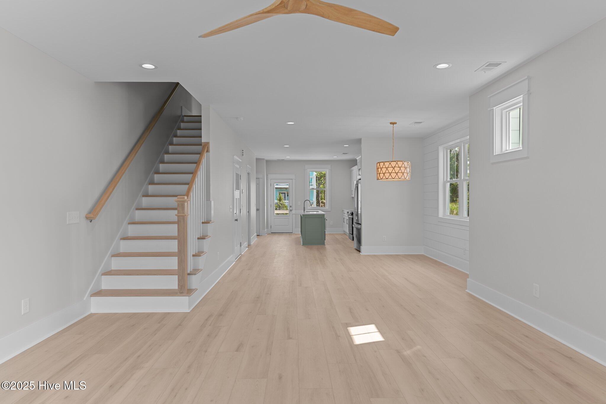 100515159 | Photo 20