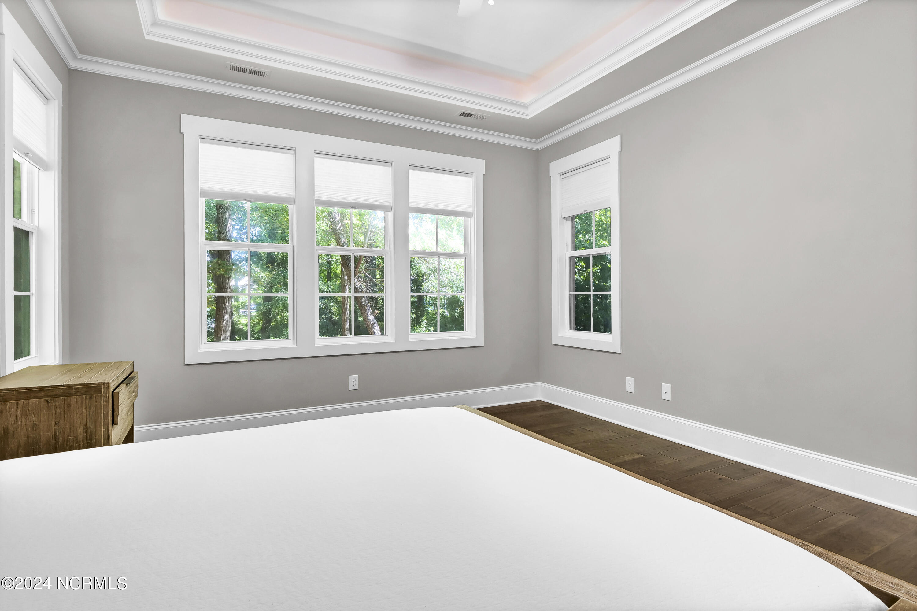 100565590 | Photo 17