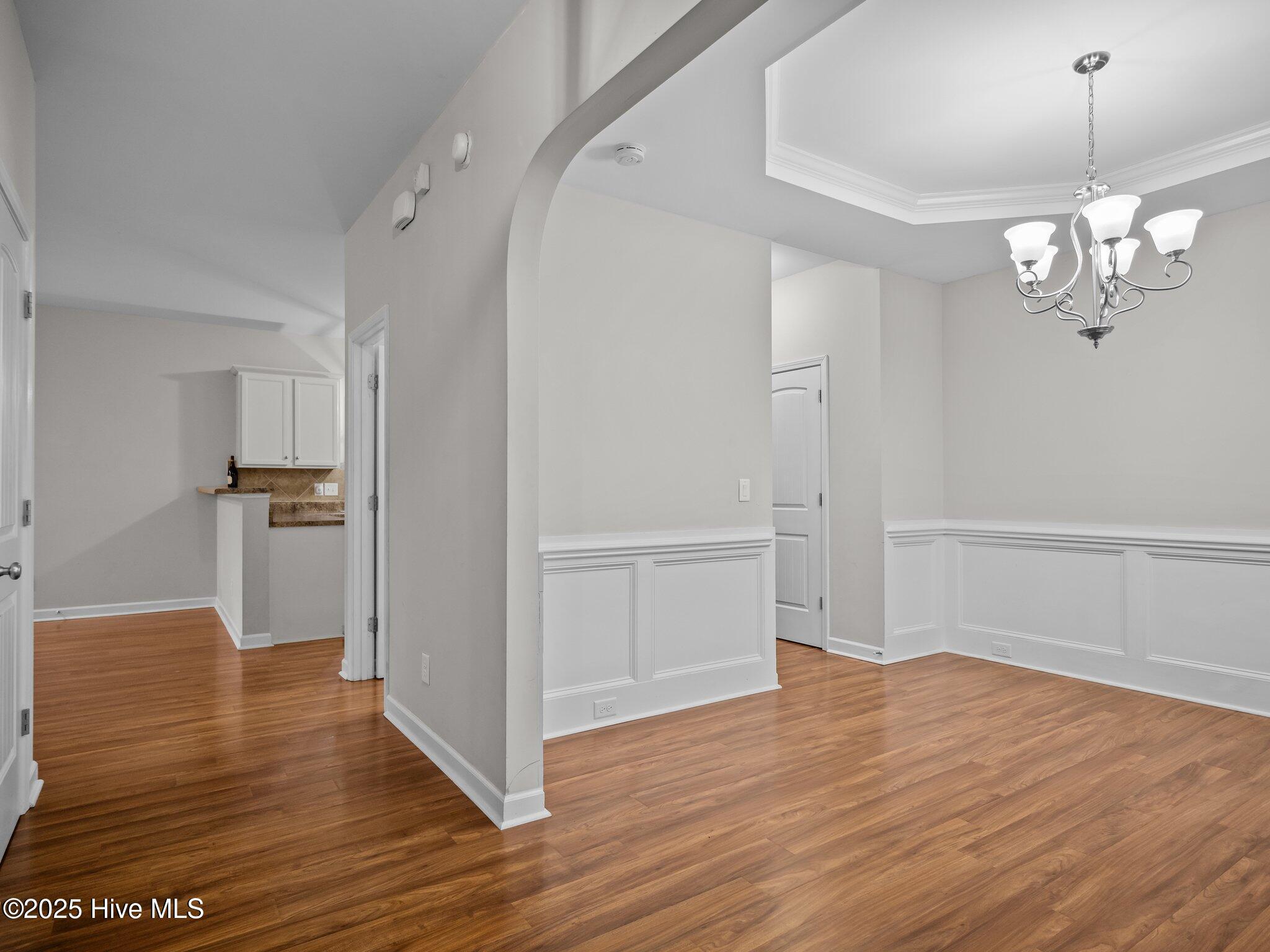 100552788 | Photo 12