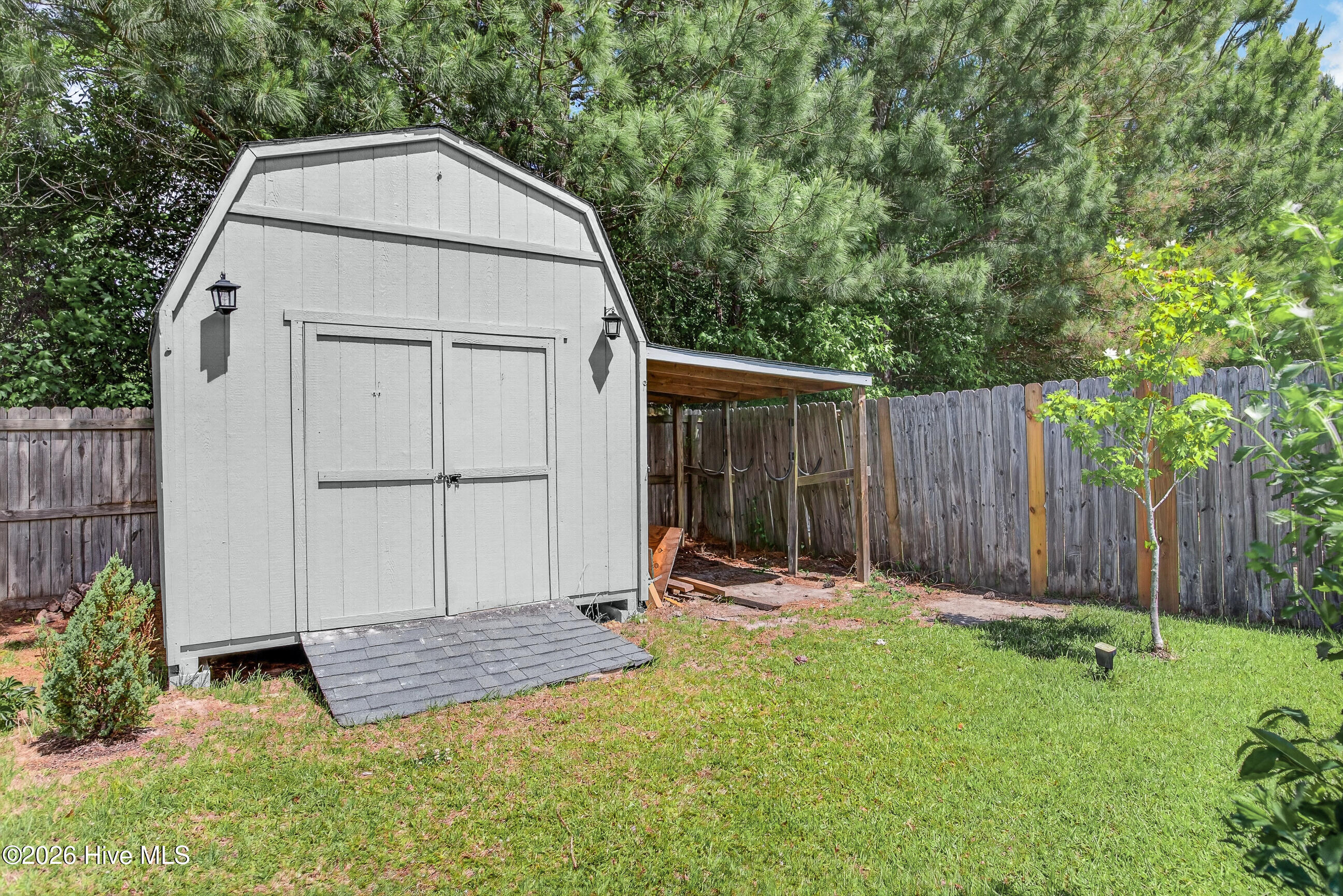 409 N Hines Street,Holly Ridge