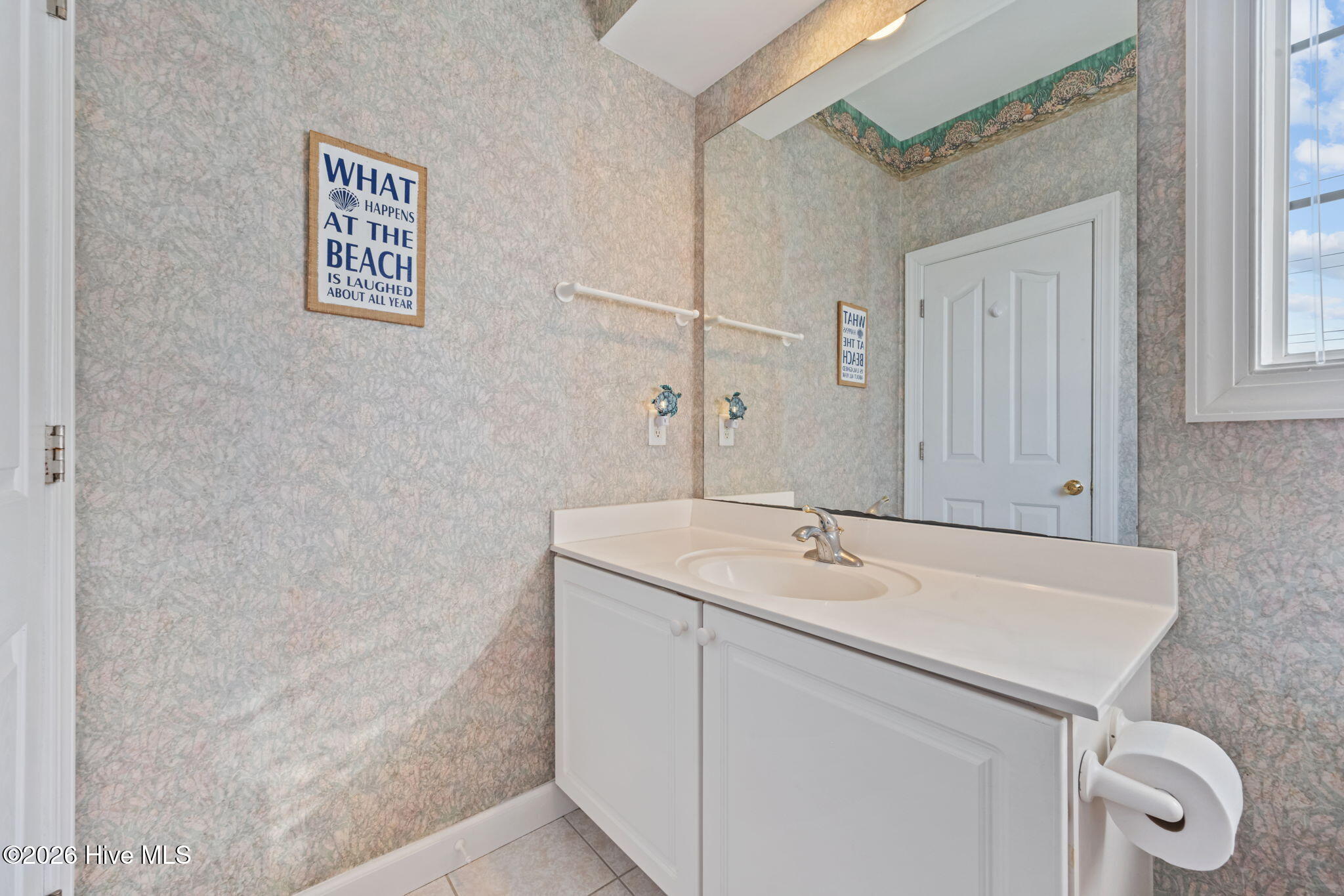 100567525 | Photo 31