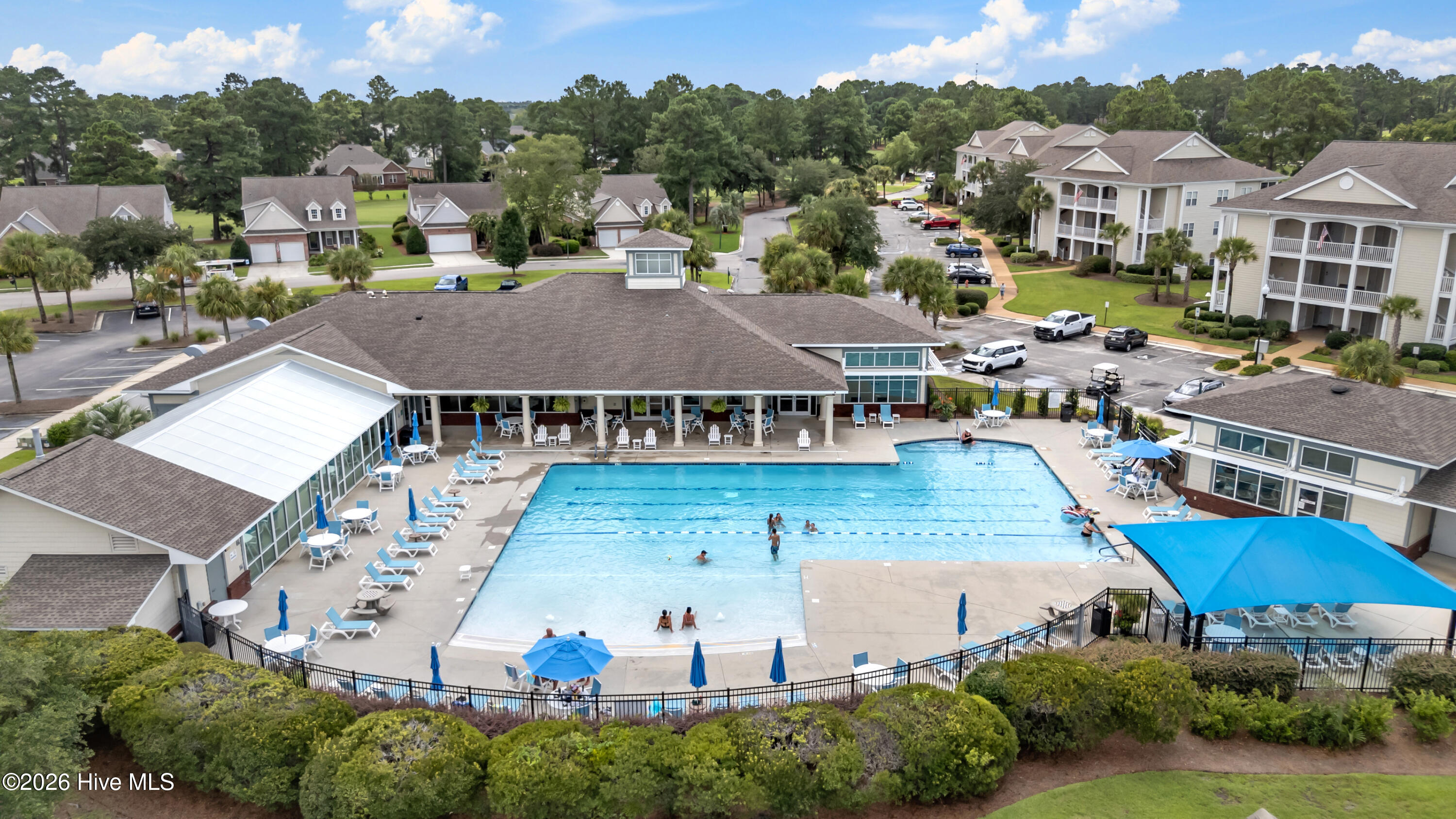 100553841 | Photo 55