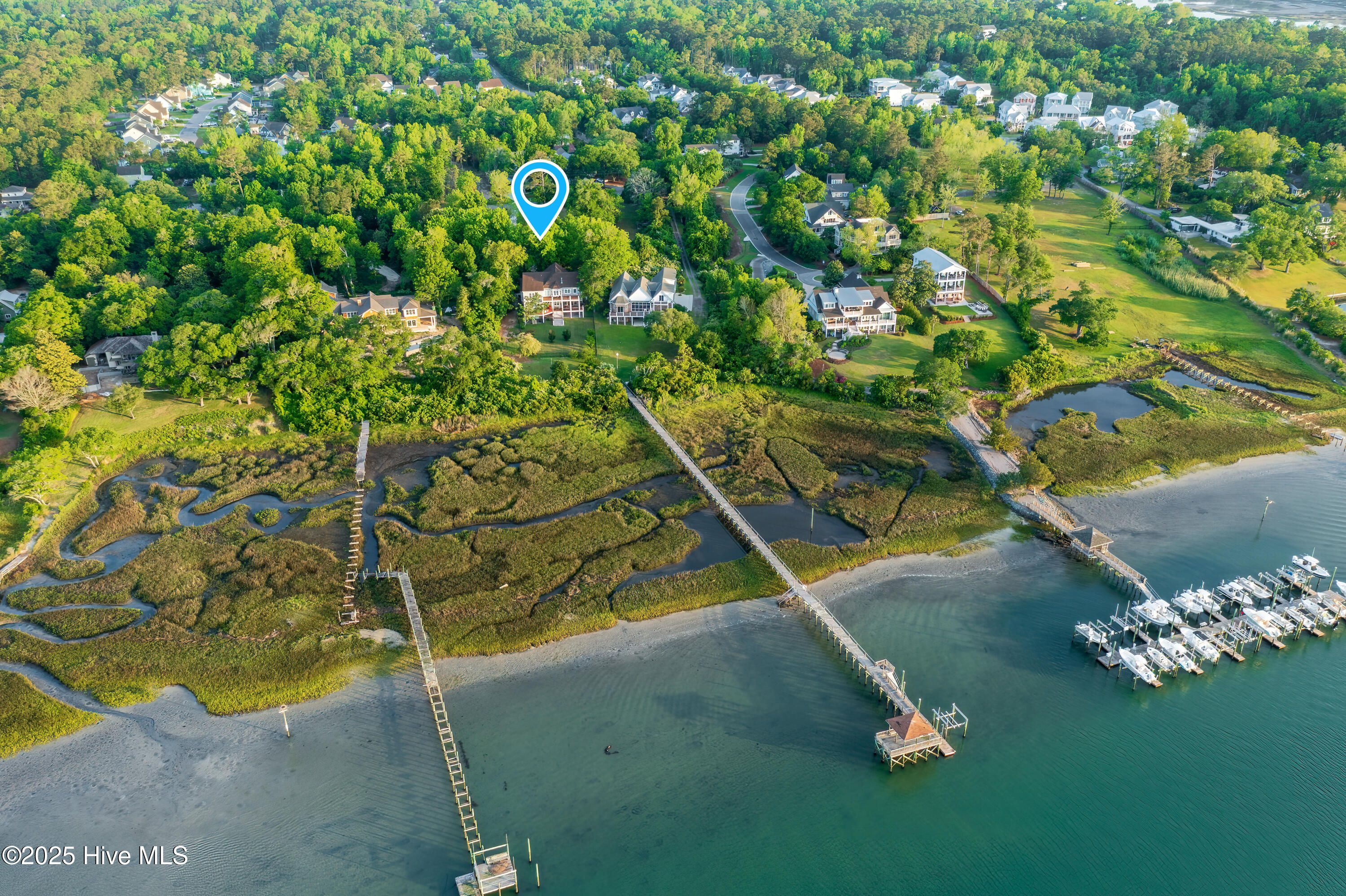 100510082 | Photo 45