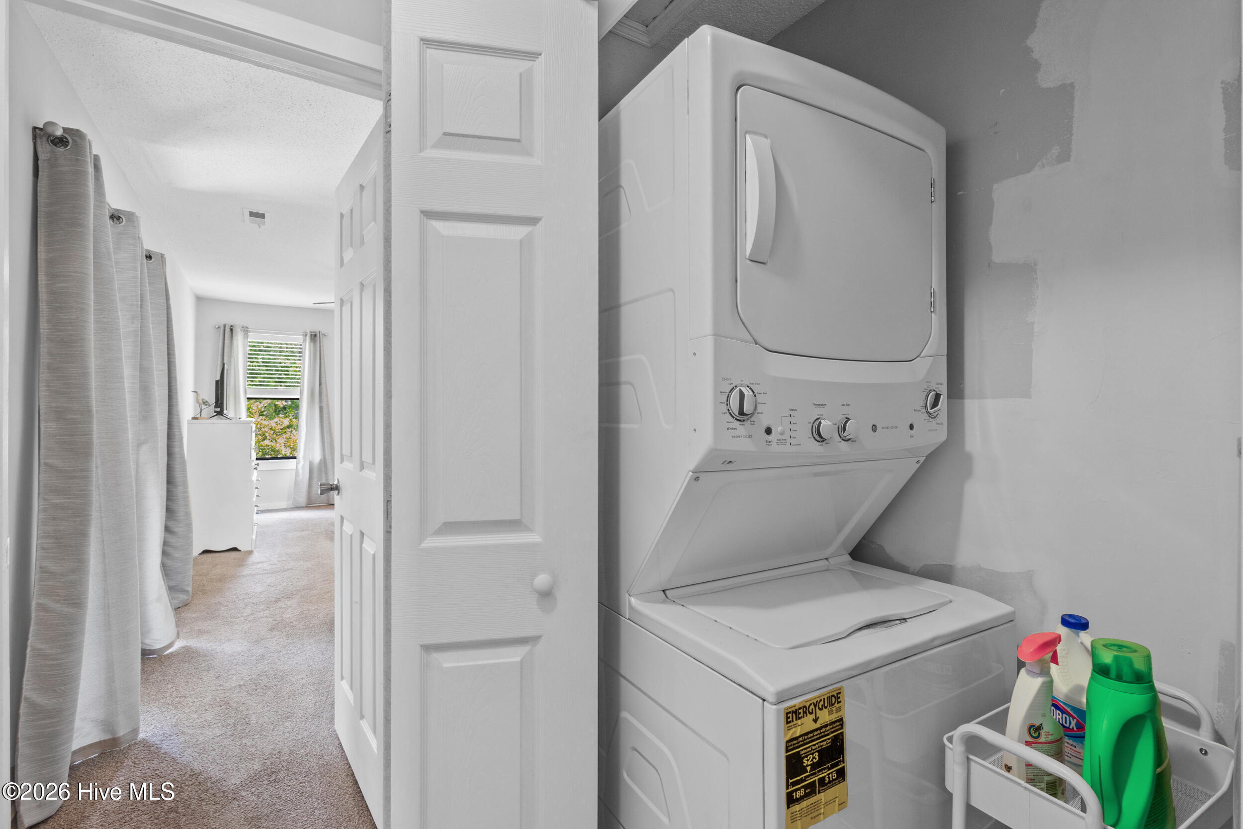 100559667 | Photo 22