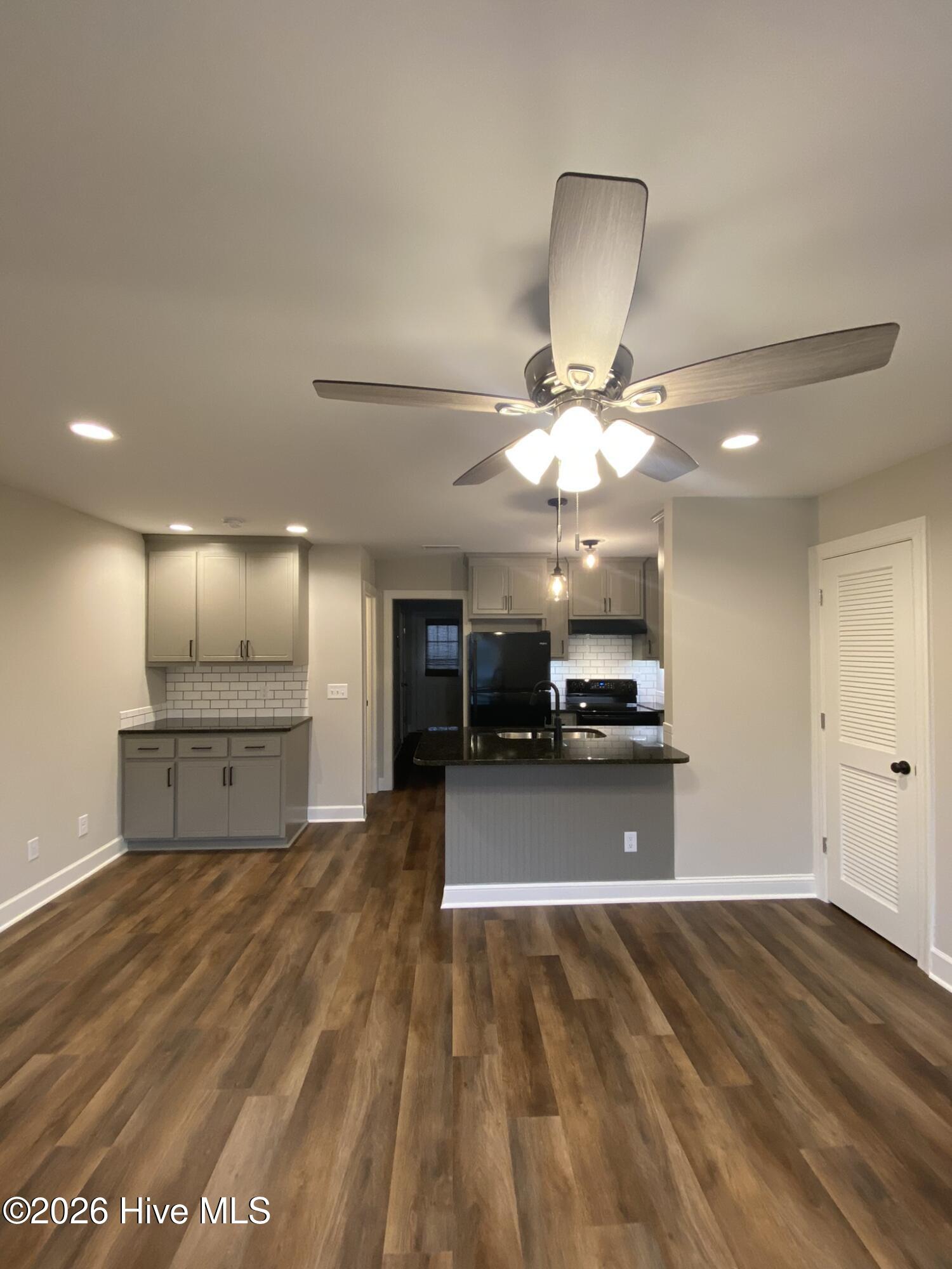 2363 Hurt, Rocky Mount, North Carolina, 1 Bedroom Bedrooms, 3 Rooms Rooms,1 BathroomBathrooms,Apartment,For sale,Hurt,100572138