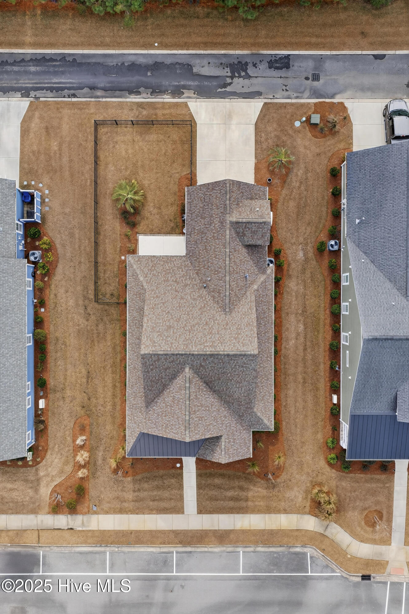 100547164 | Photo 47