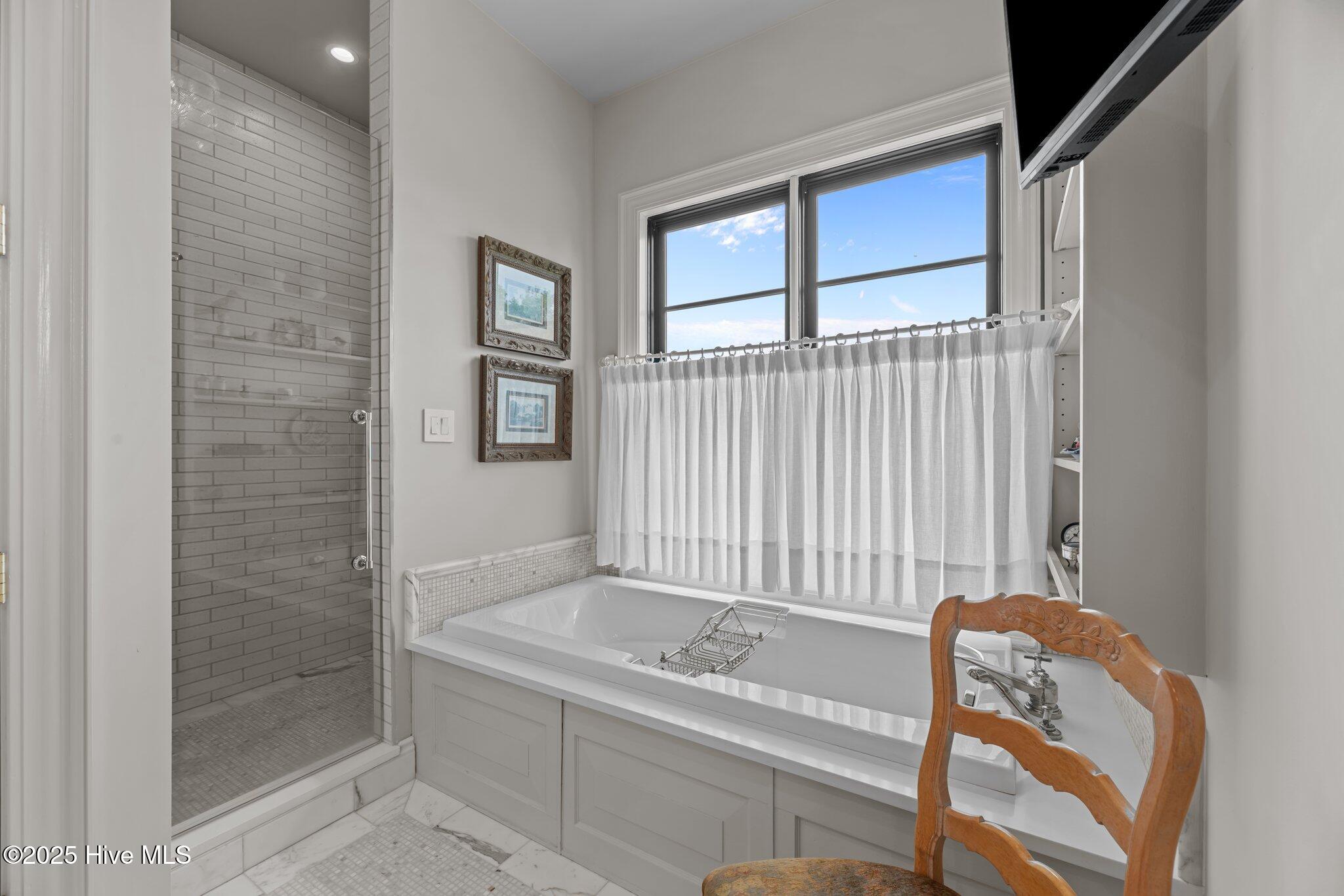 628 E Harborside Road,Oriental