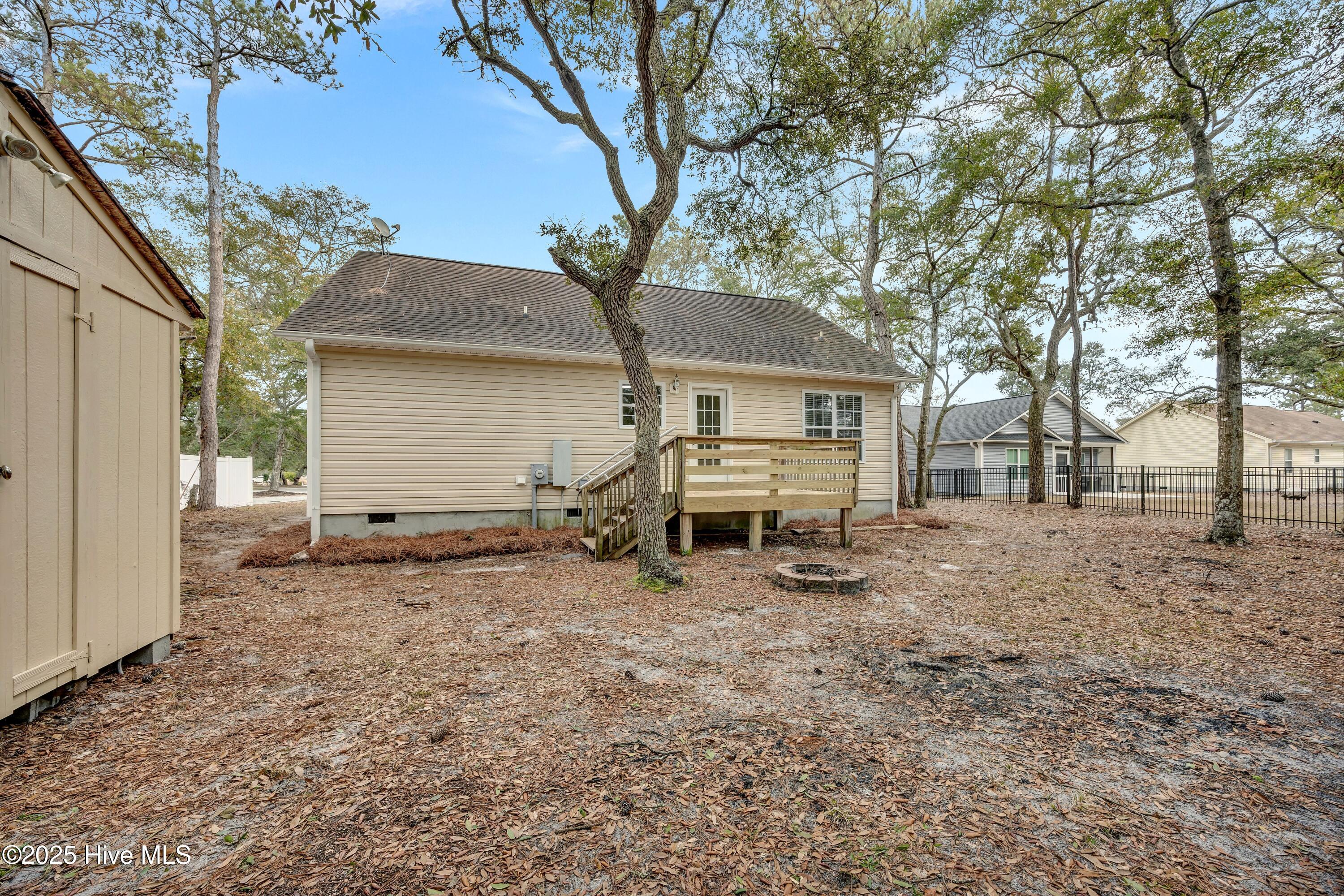 100546992 | Photo 23