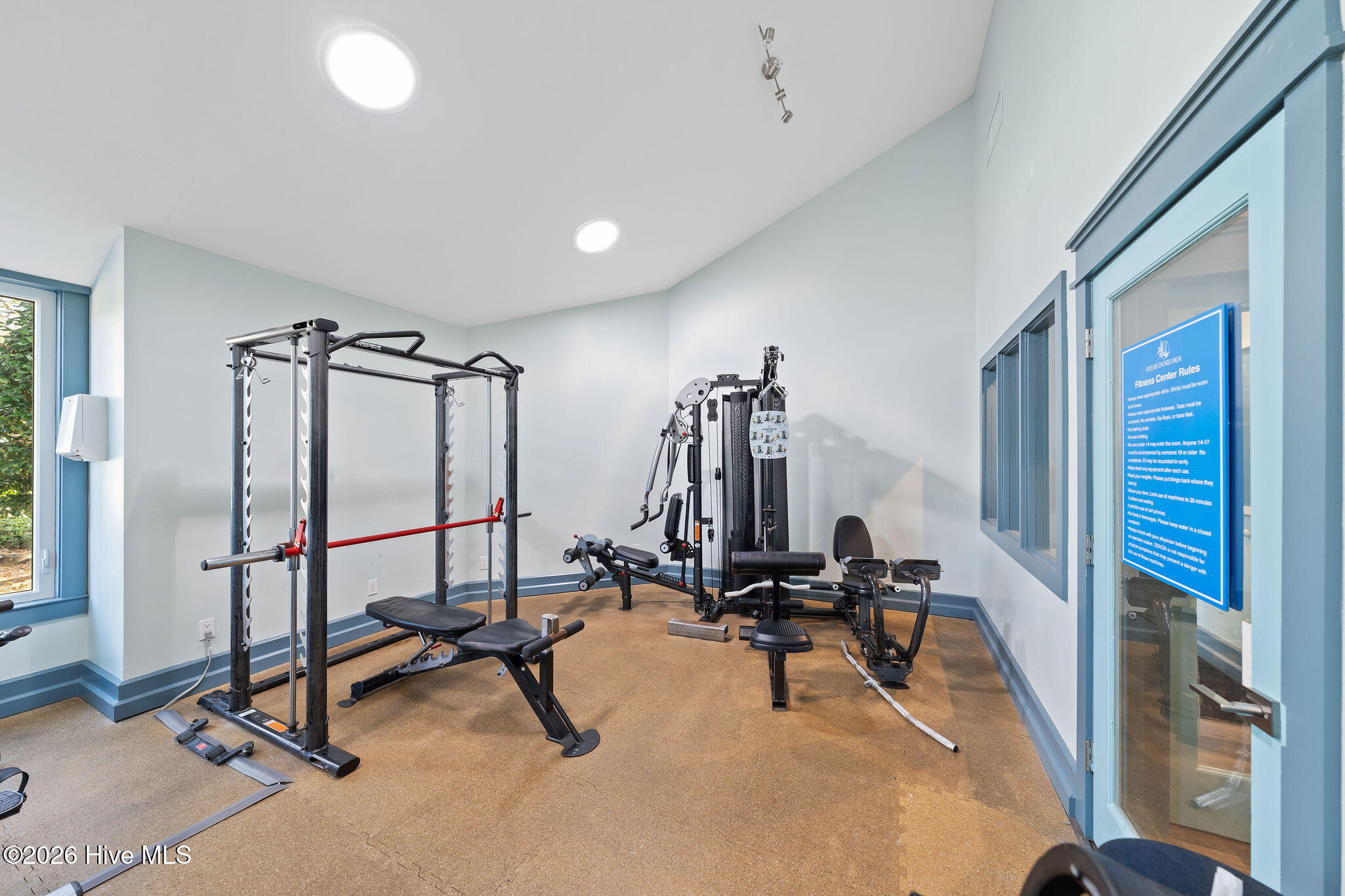 100559575 | Photo 74