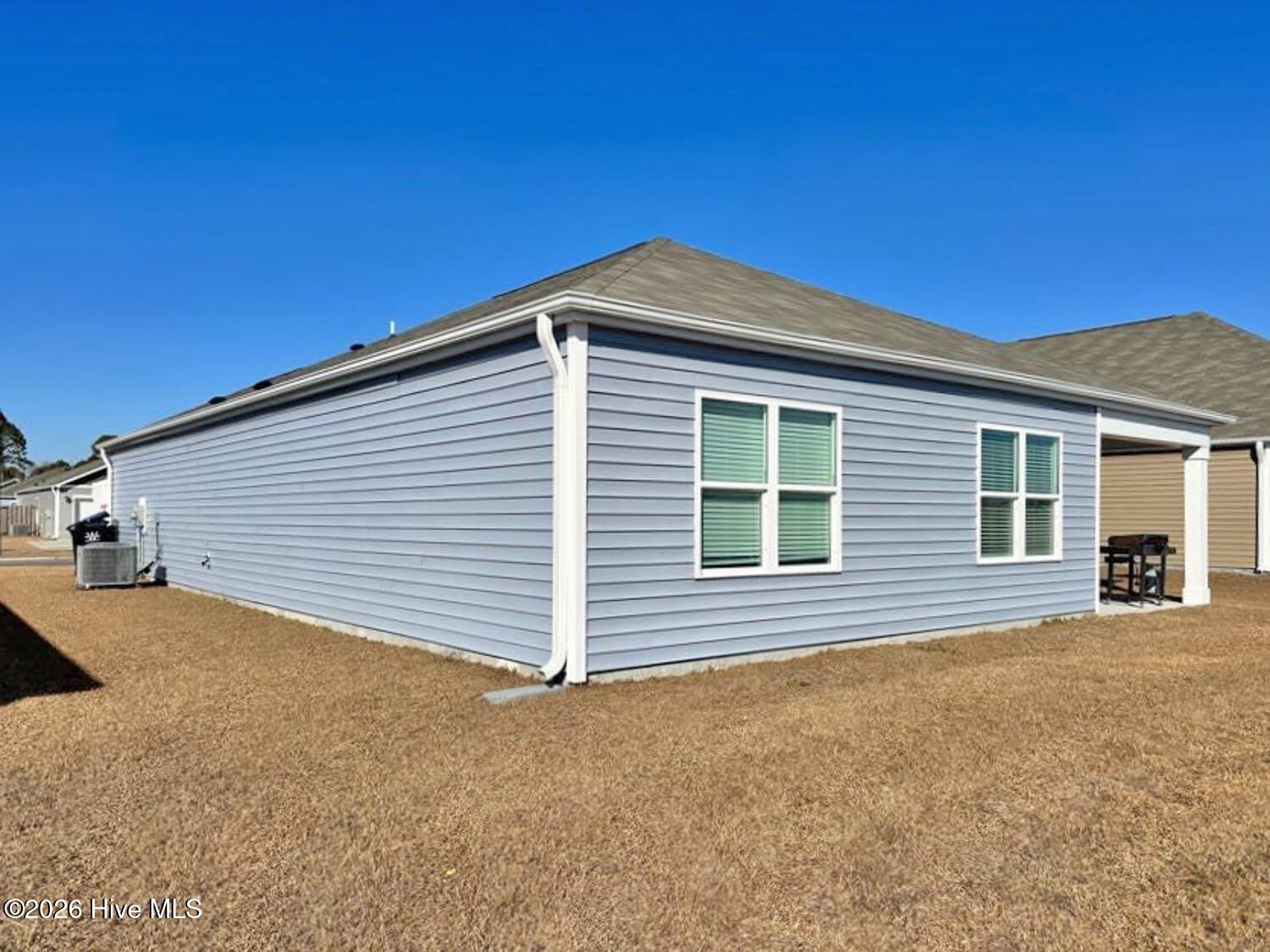 100552647 | Photo 29