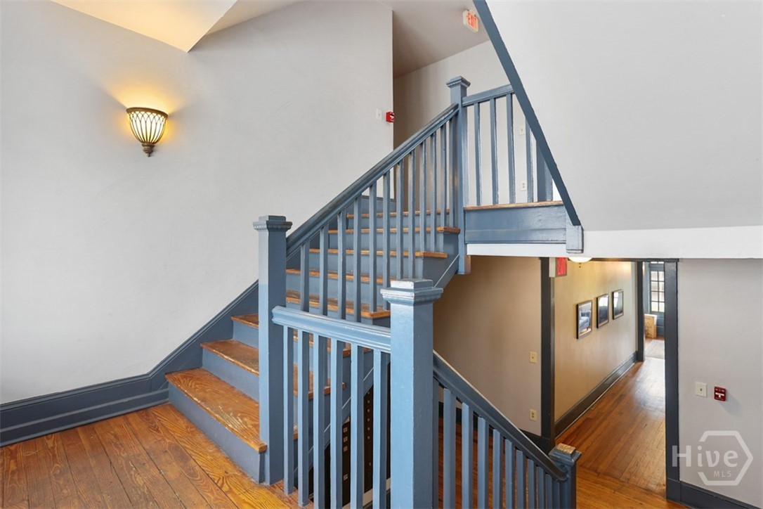 210 E State Street 16
