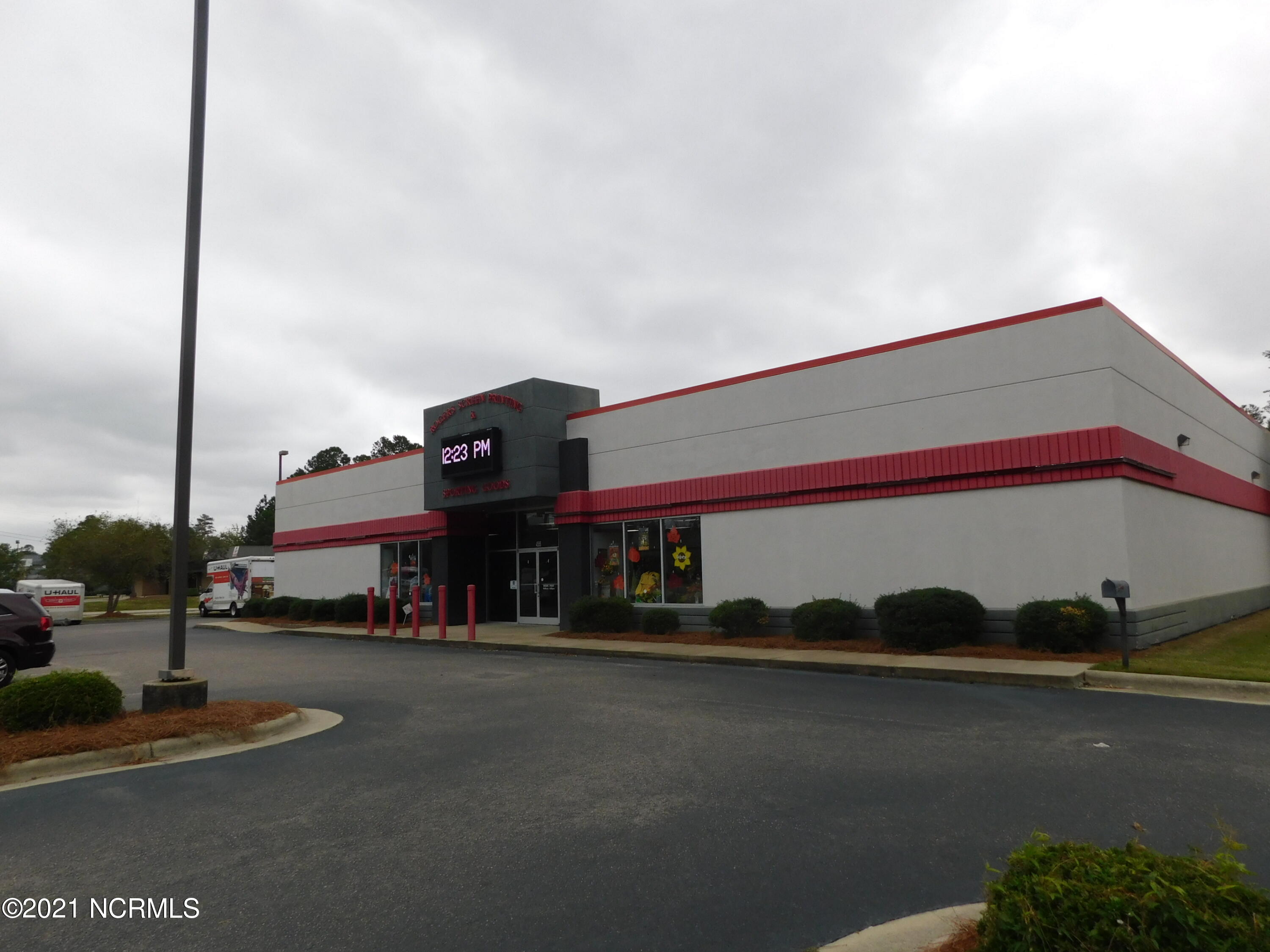 4555 Fayetteville Road, Lumberton, NC, 28358