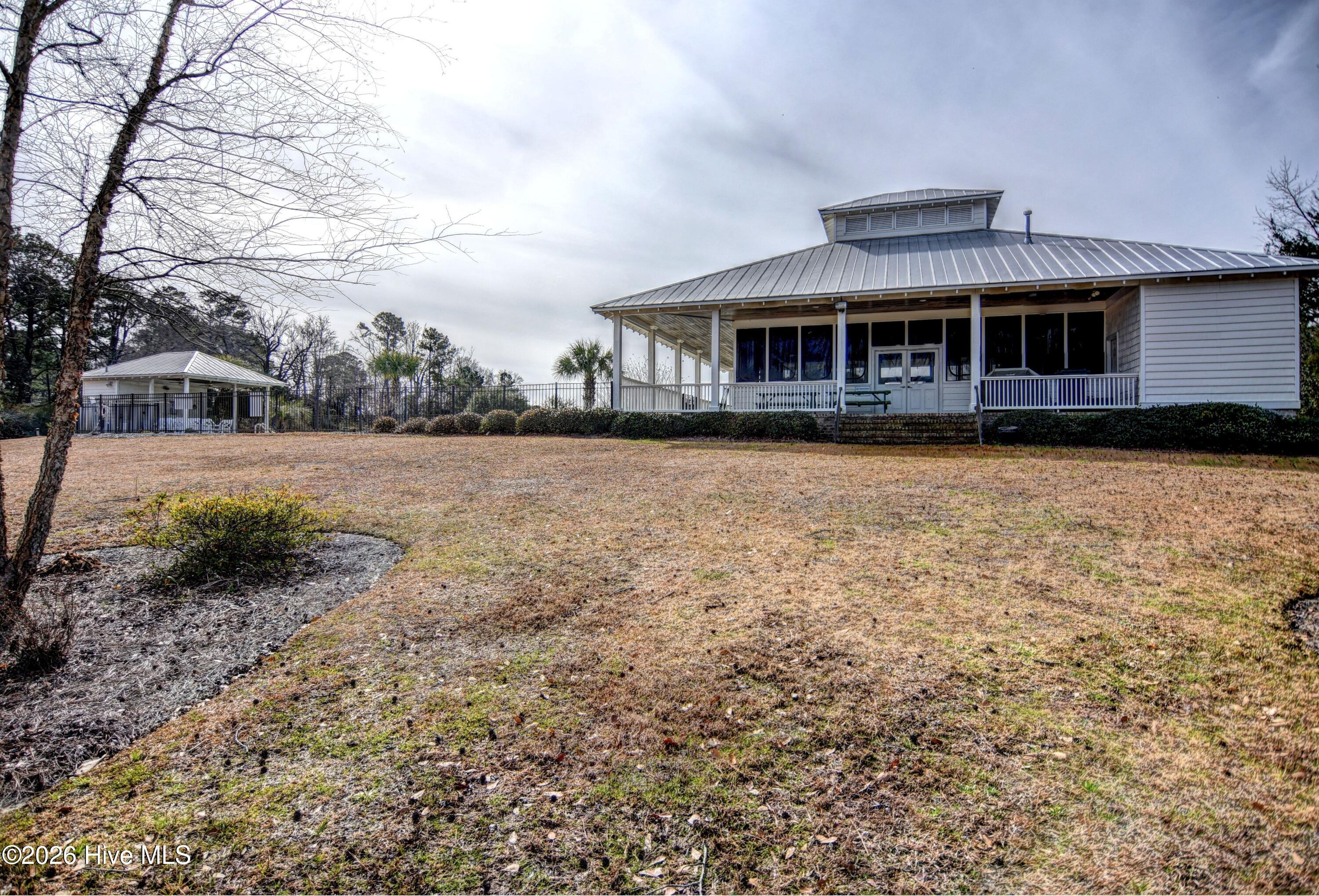 100554851 | Photo 40