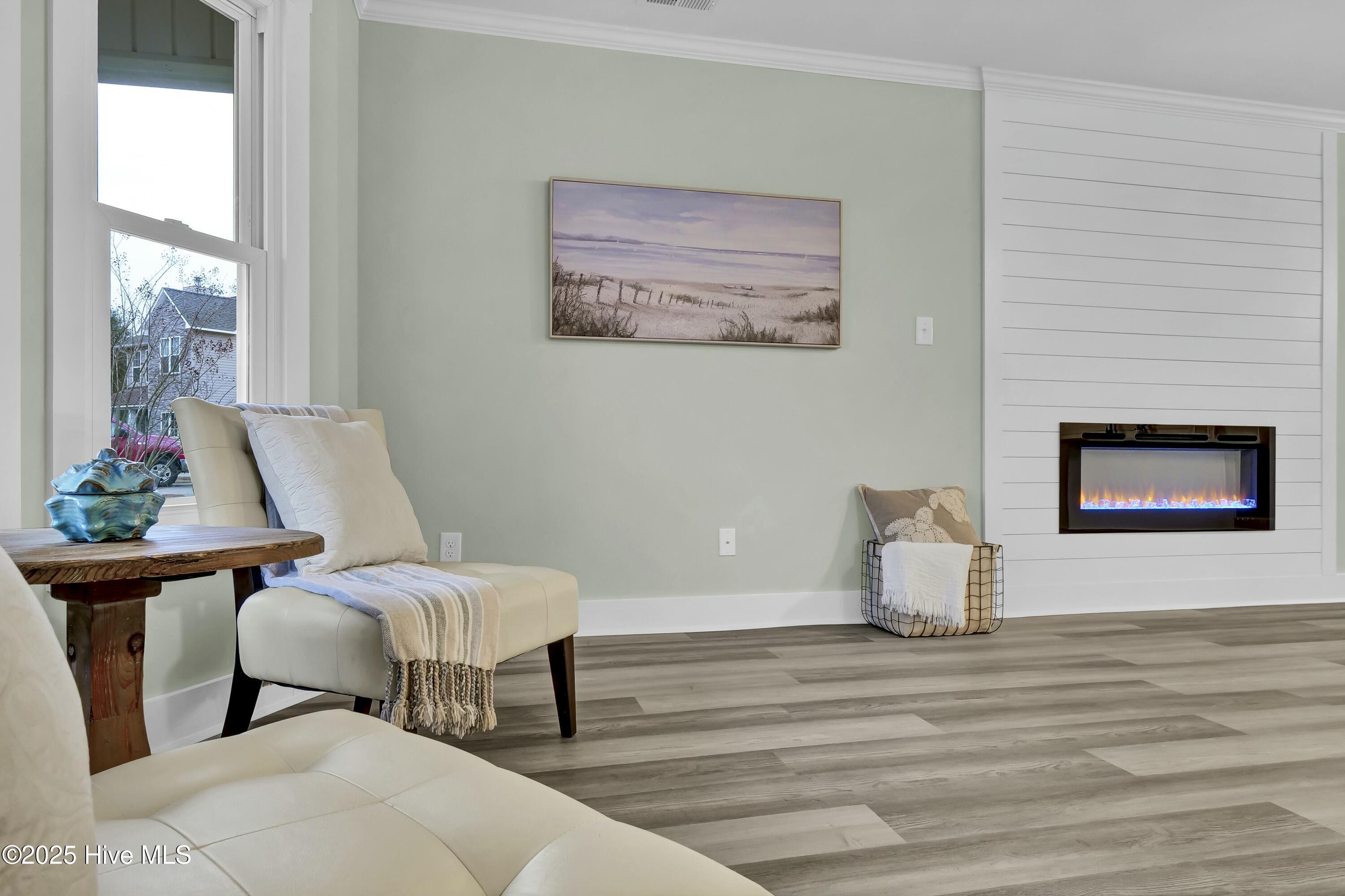 100475376 | Photo 10