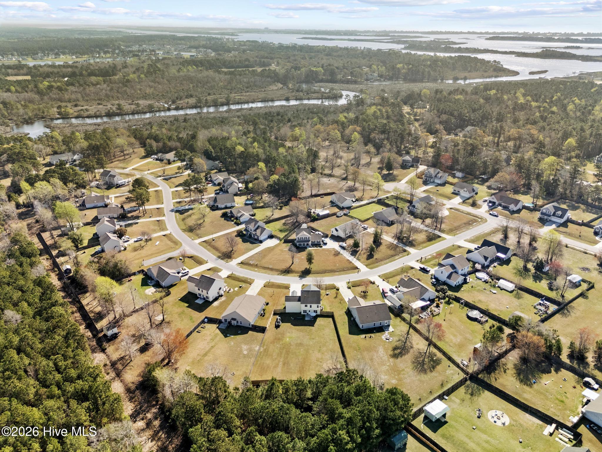 100564842 | Photo 36