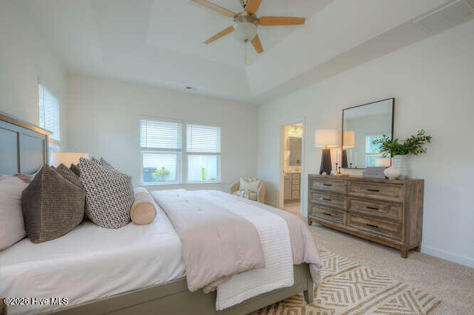 100563707 | Photo 23