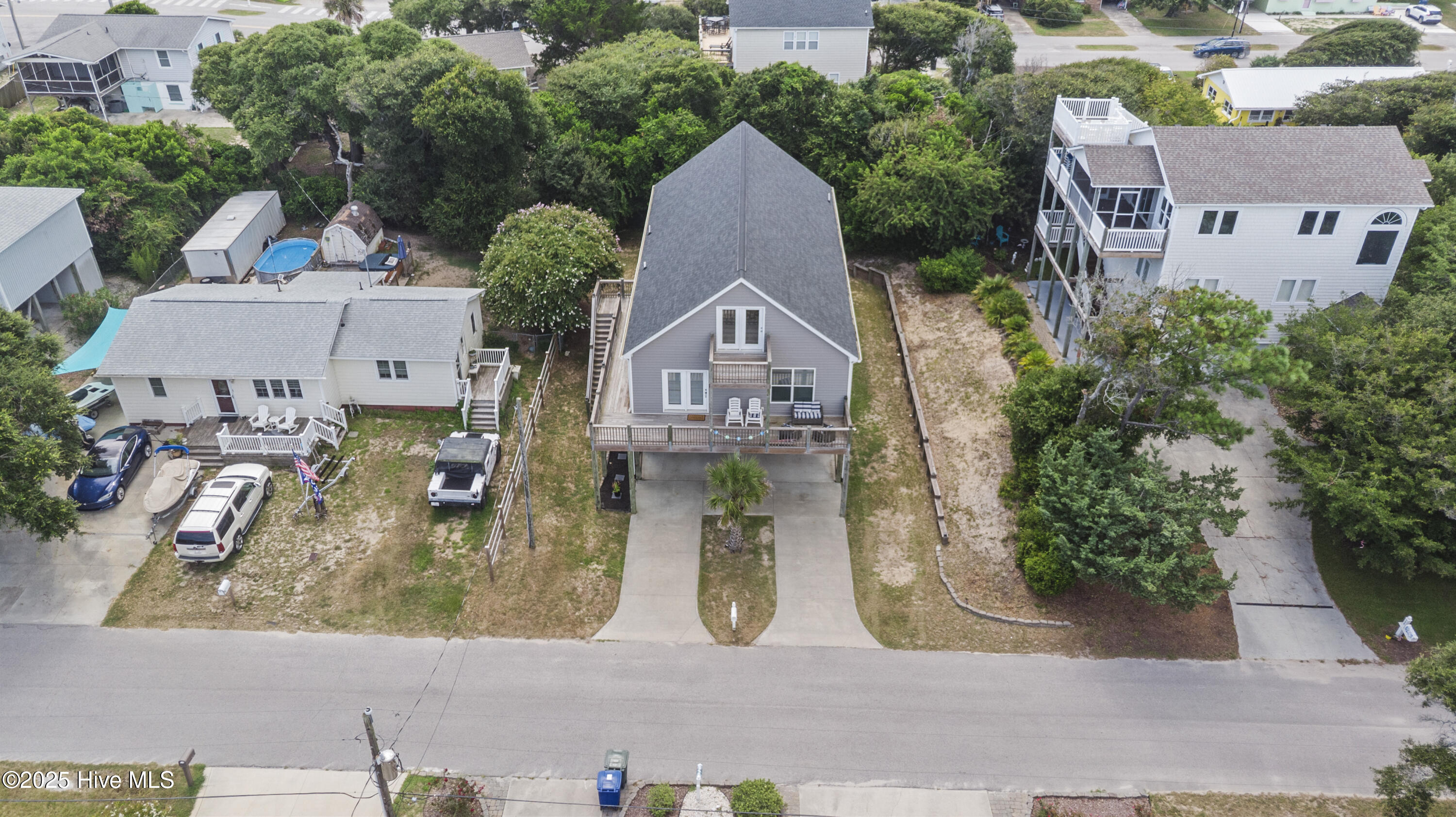 100520173 | Photo 76